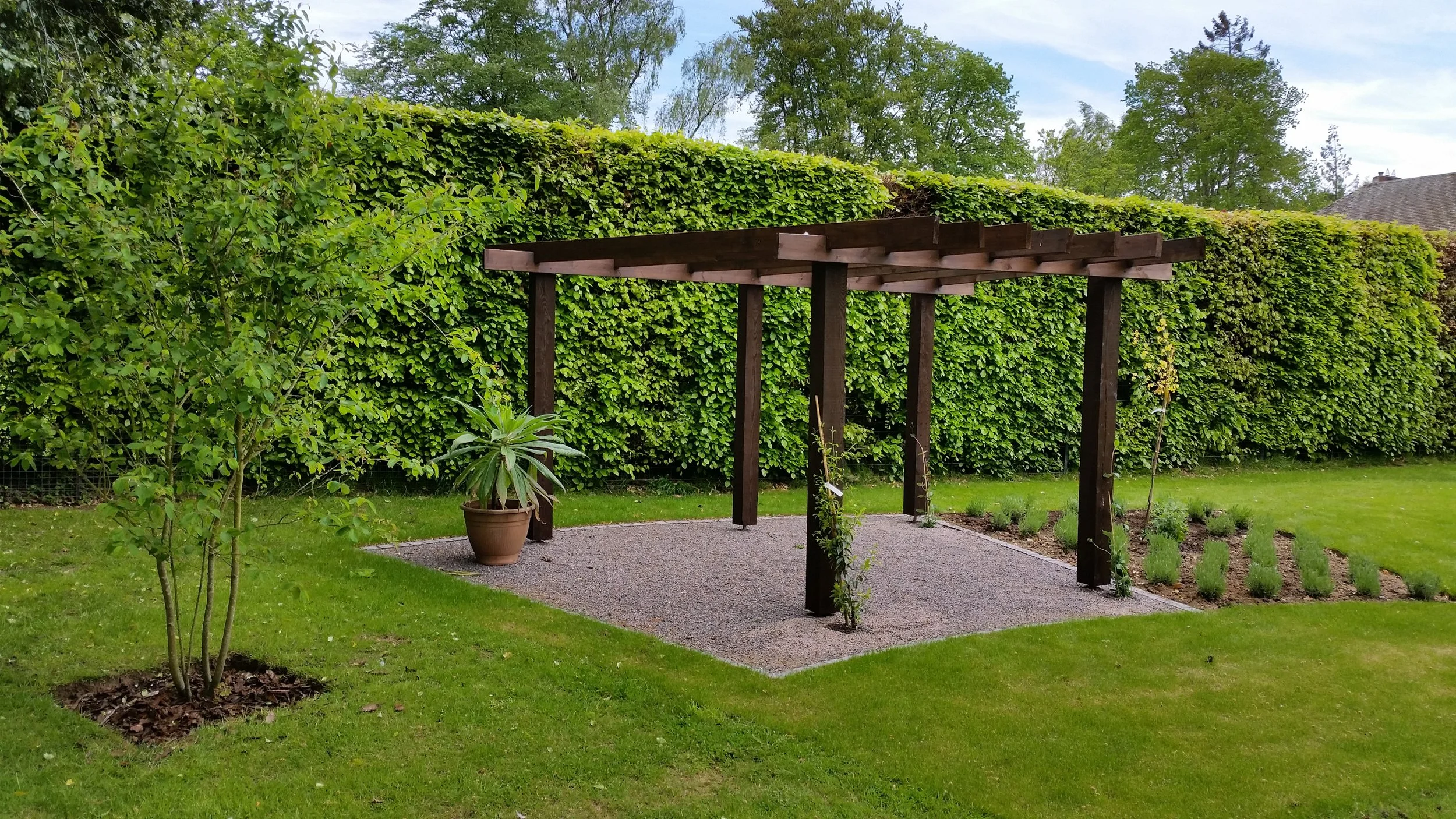 Stewarts_Exterior_Landscaping_Pergola Arch Garden Gazebo-04.jpg