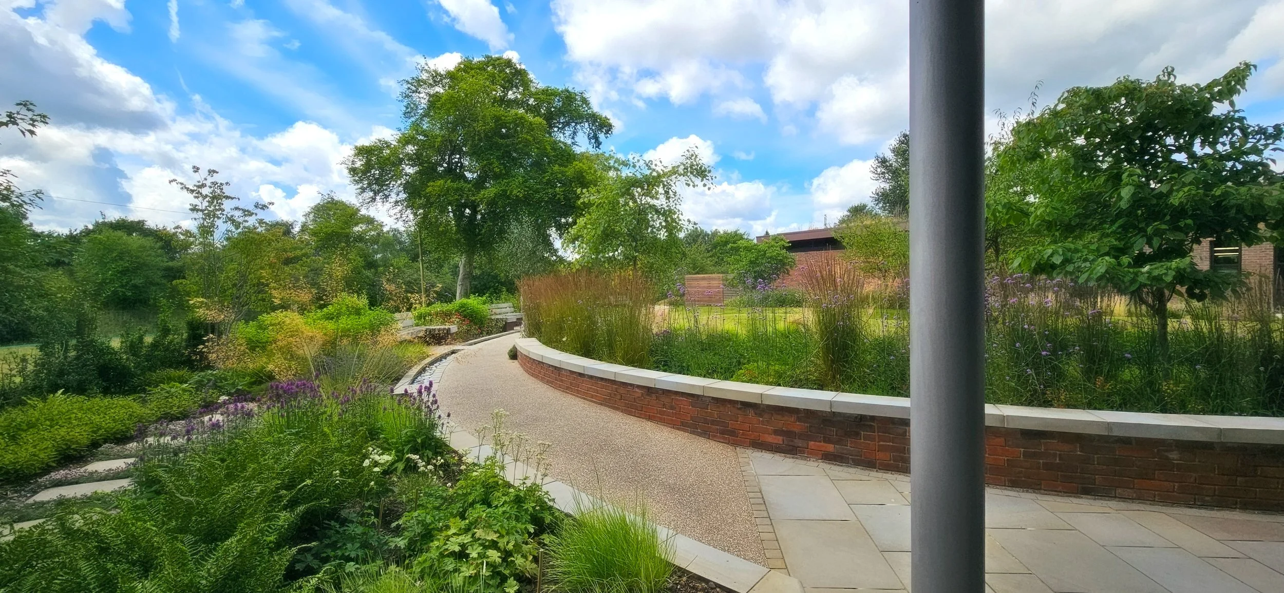 Stewarts_Exterior_Landscaping_Boarders Planting Soft Landscaping-014.jpg