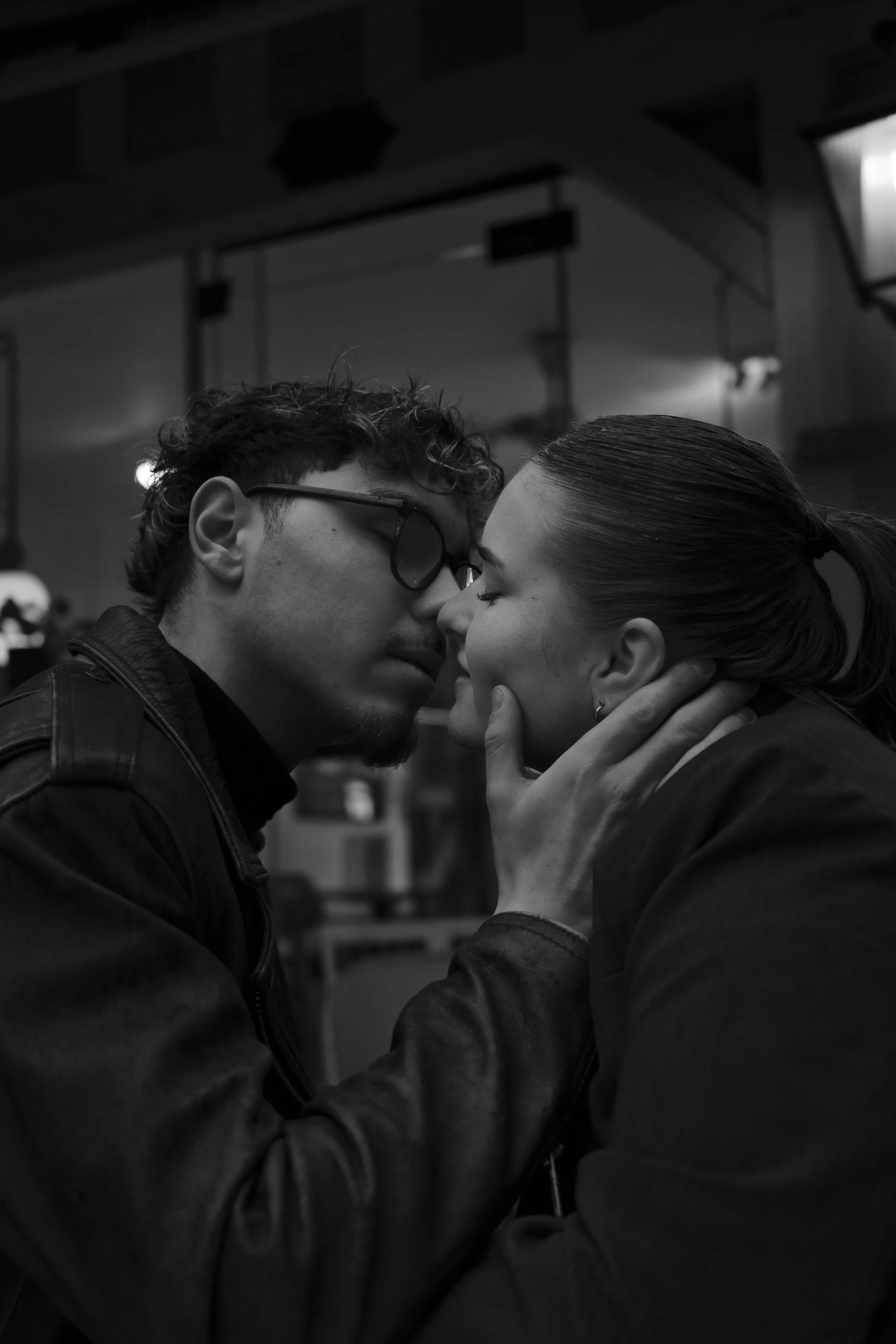 bisous couple Troyes