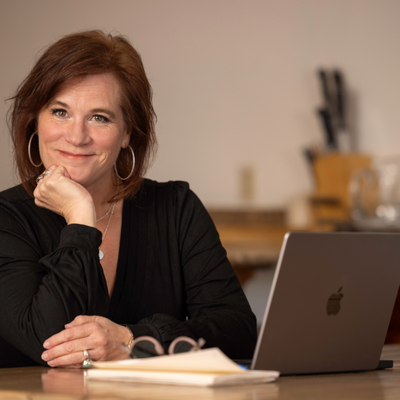 7 Reasons Why You Should Hire a Professional Grant Writer