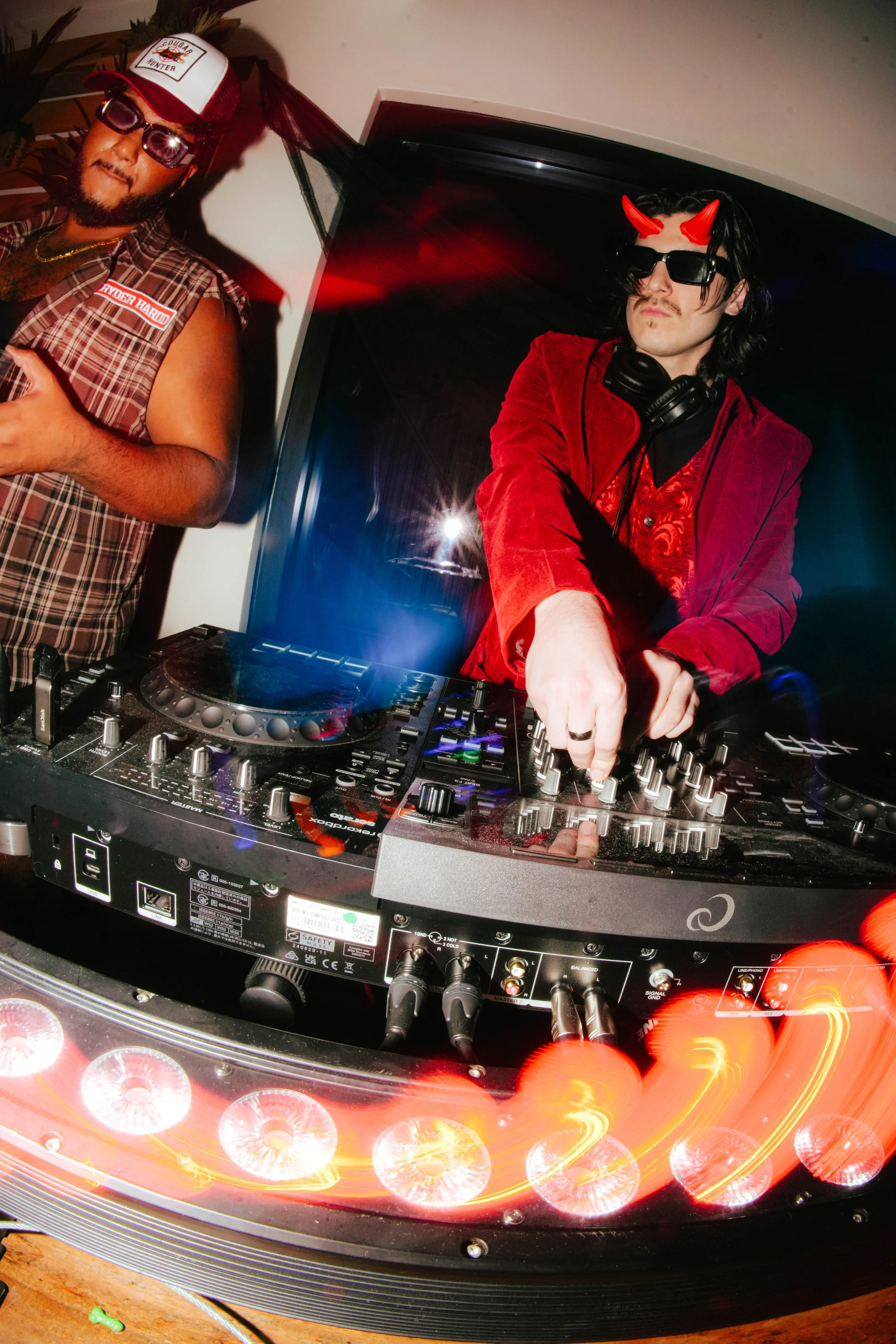 close friend final-November 01, 2025--01-12.jpeg