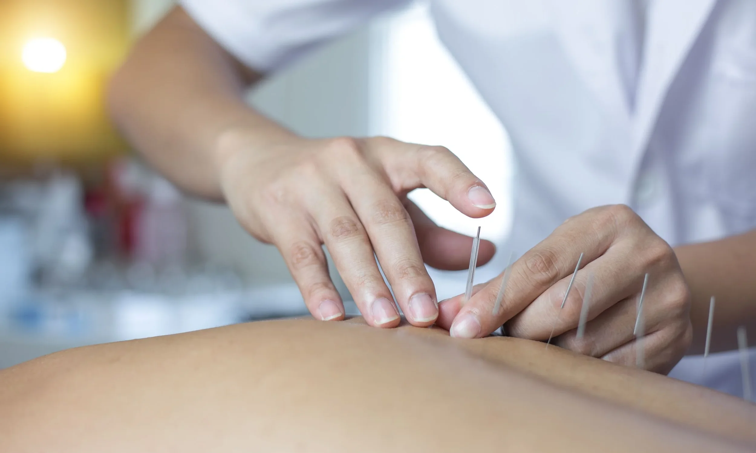 How Osteopathy and Traditional Chinese Medicine Work Together: Melbourne Holistic Care