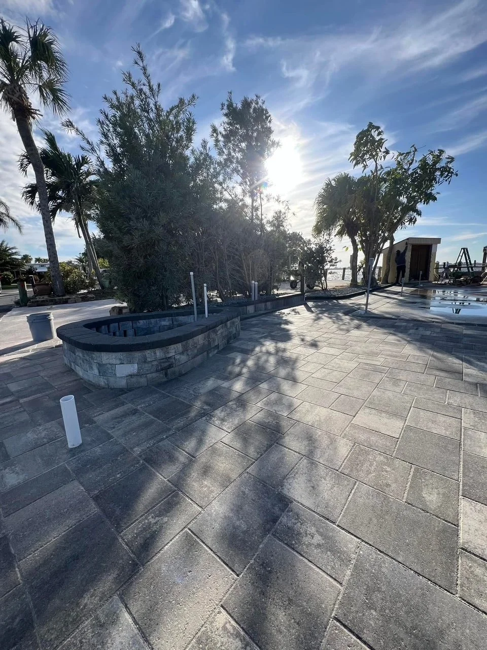 Professional paver installation contractor specializing in driveways, patios, walkways, retaining walls, outdoor kitchens, and fire pits throughout Brevard County, Florida.