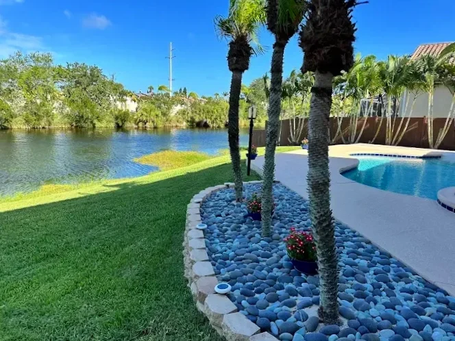 Professional paver, concrete, drainage, outdoor kitchen, fire pit, retaining wall, decorative rock, and landscape construction services provided throughout Melbourne, Palm Bay, Viera, Rockledge, Merritt Island, and surrounding Brevard County communit
