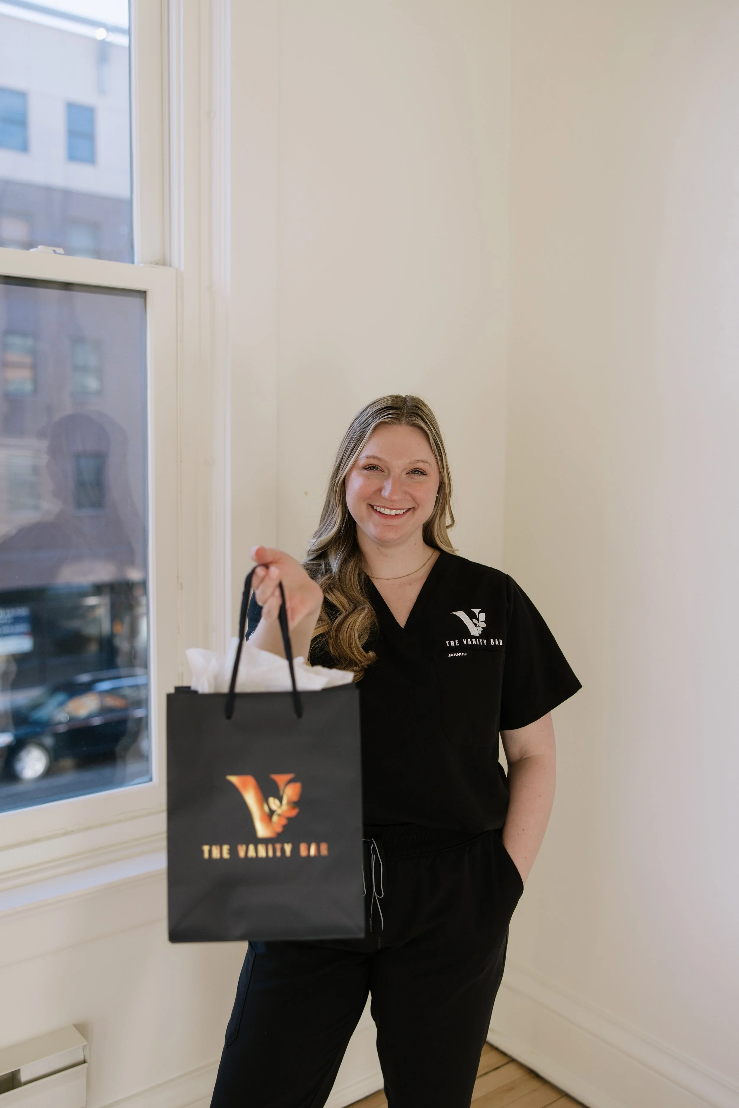 The Vanity Bar  Medspa in West Fargo, ND, 58078  Botox, Fillers, Facials