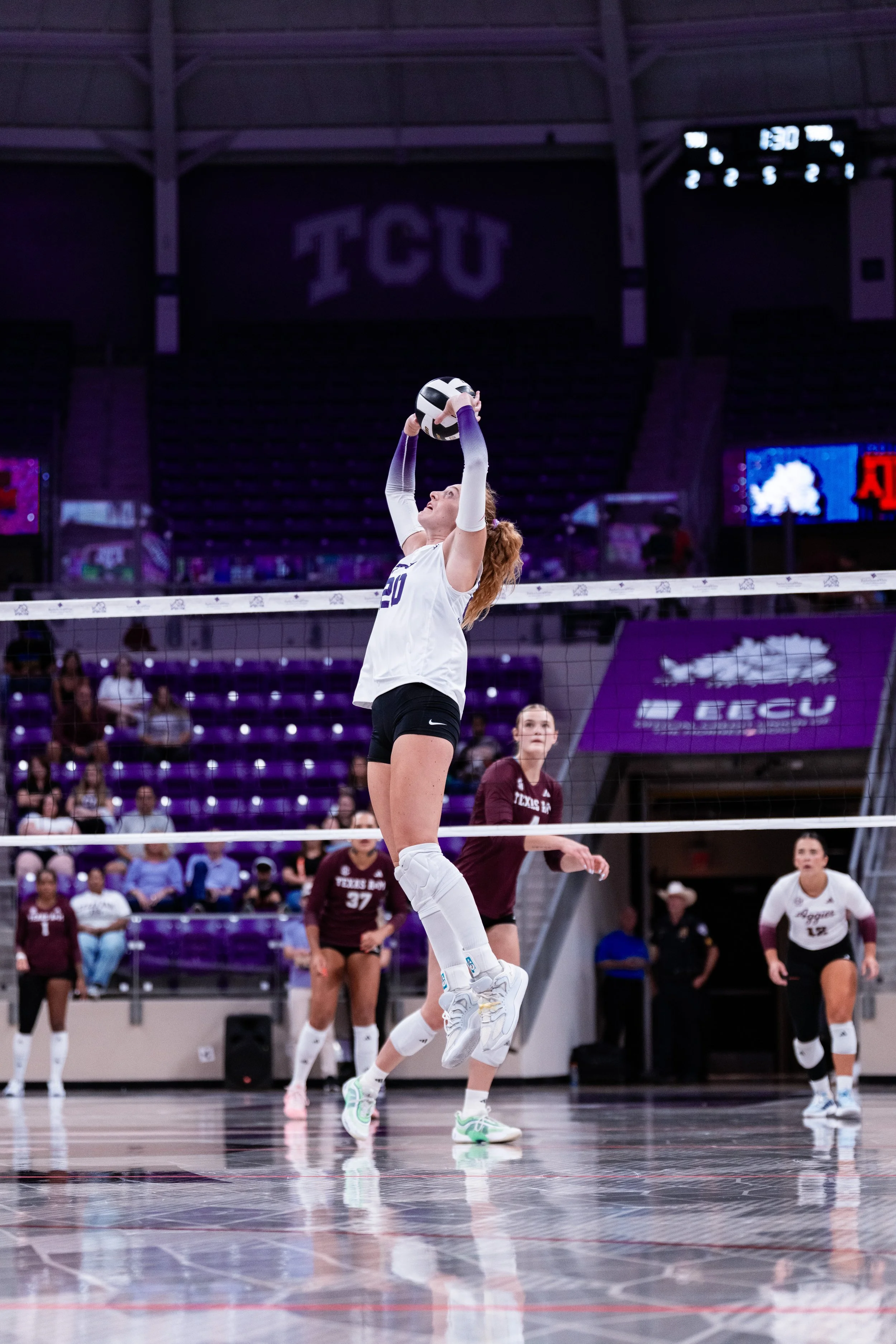 2025_09_10_TCUvsA&M_AT%0A2025_08_30_VolleyballShowcasePractice_AT%0A-221.jpg