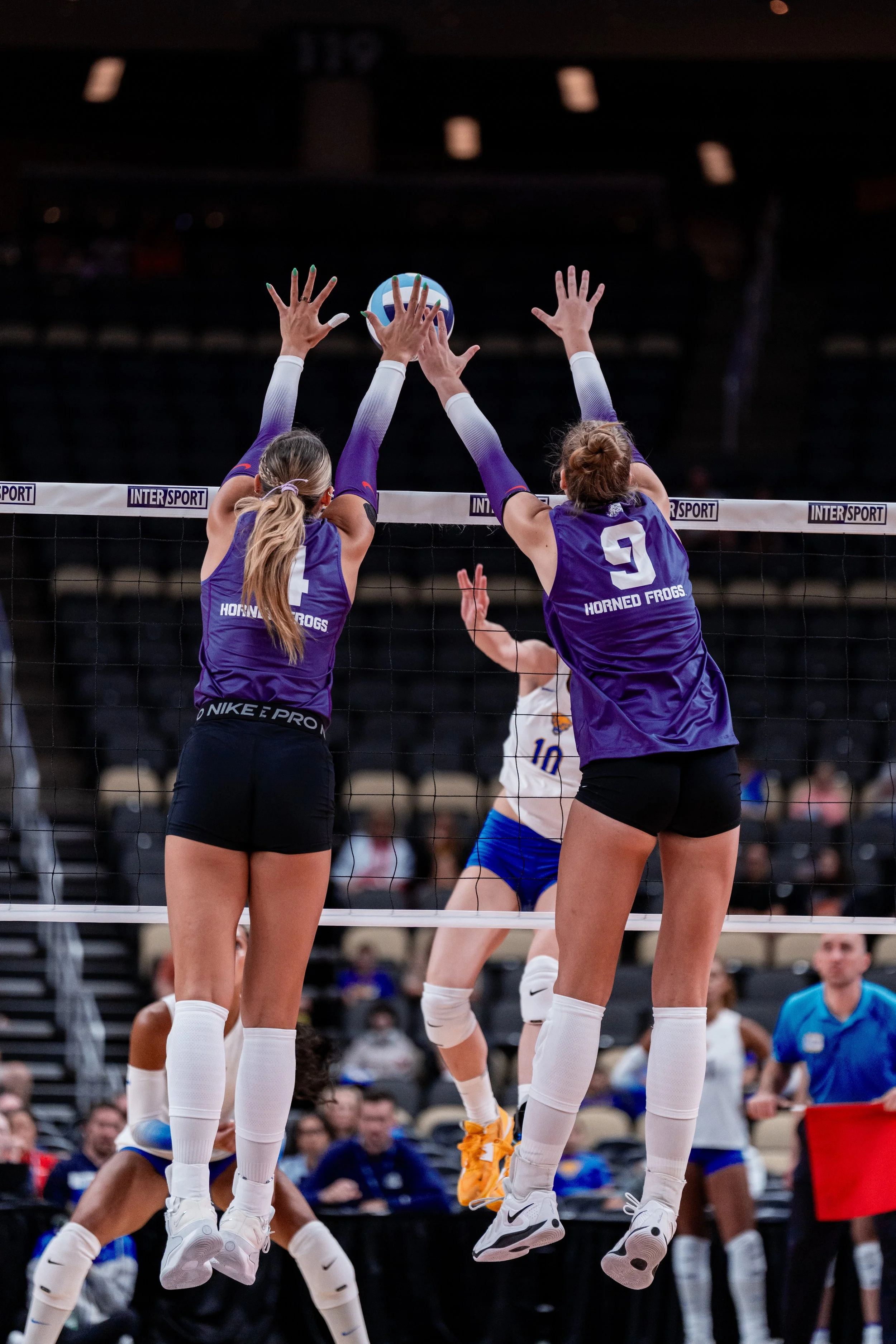 2025_08_31_TCUvsPitt_AT%0A2025_08_30_VolleyballShowcasePractice_AT%0A-74.jpg