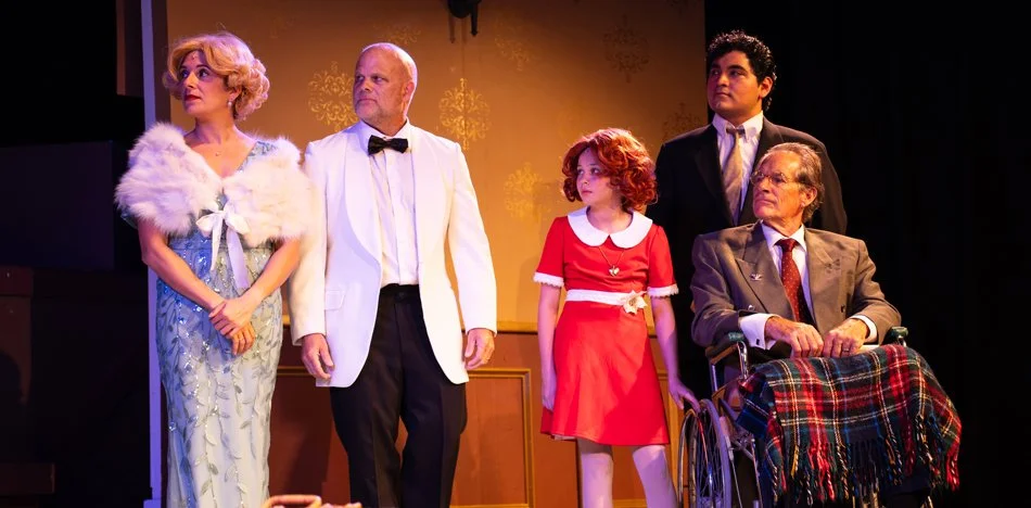 Daddy-Warbucks-and-Grace-Farrell-Annie.jpg