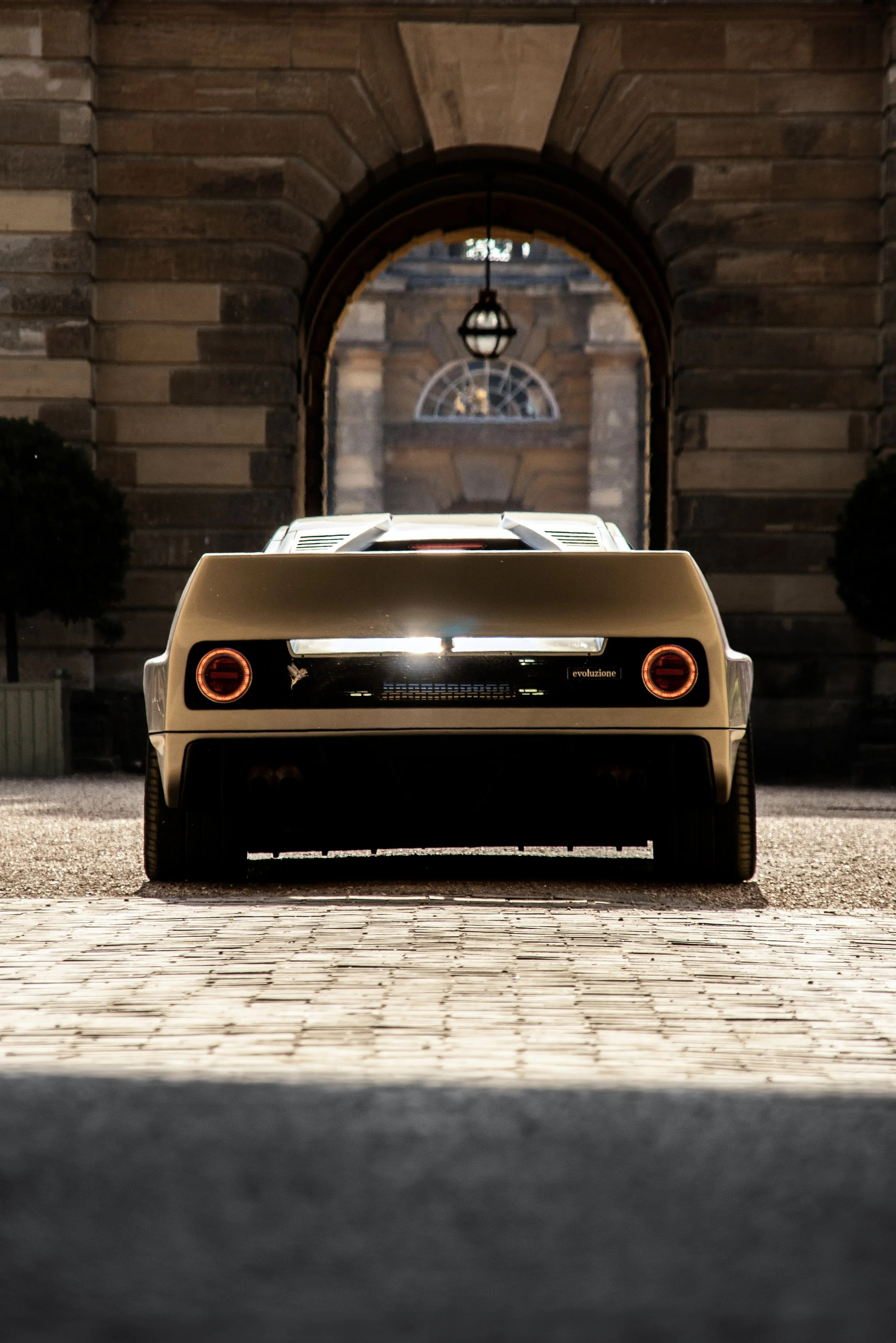 Kimera Salon Prive.jpg