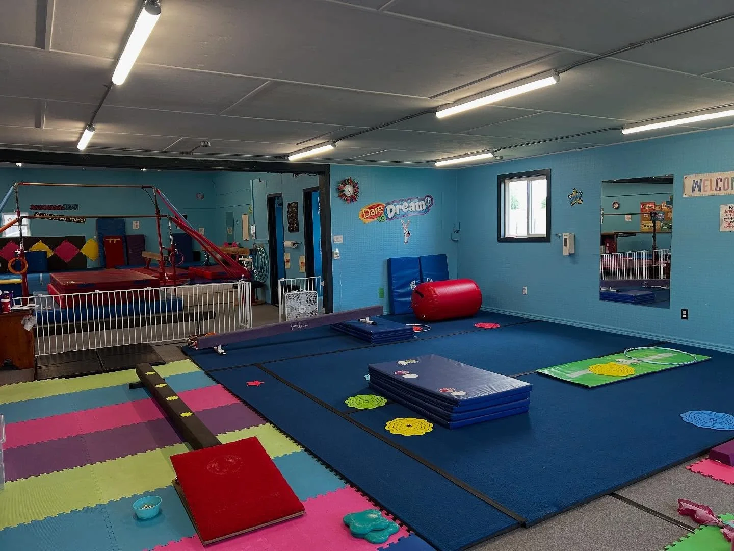 Hello Gymnasts and Families,

Gymnastics starts next Monday, September 8th and we could not be more excited to see everybody. We&rsquo;re excited to meet some new friends and to see some familiar faces. 

This year we&rsquo;re learning and implementi