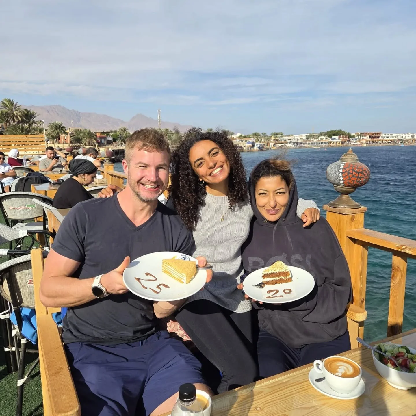 November photo dump
I've been saying I'm lazy with posting, but with a quick reality check, I can say I'm only occupied living in precious moments; sharing major wins with champions close to my heart, doing what I love and lucky to connect with so ma