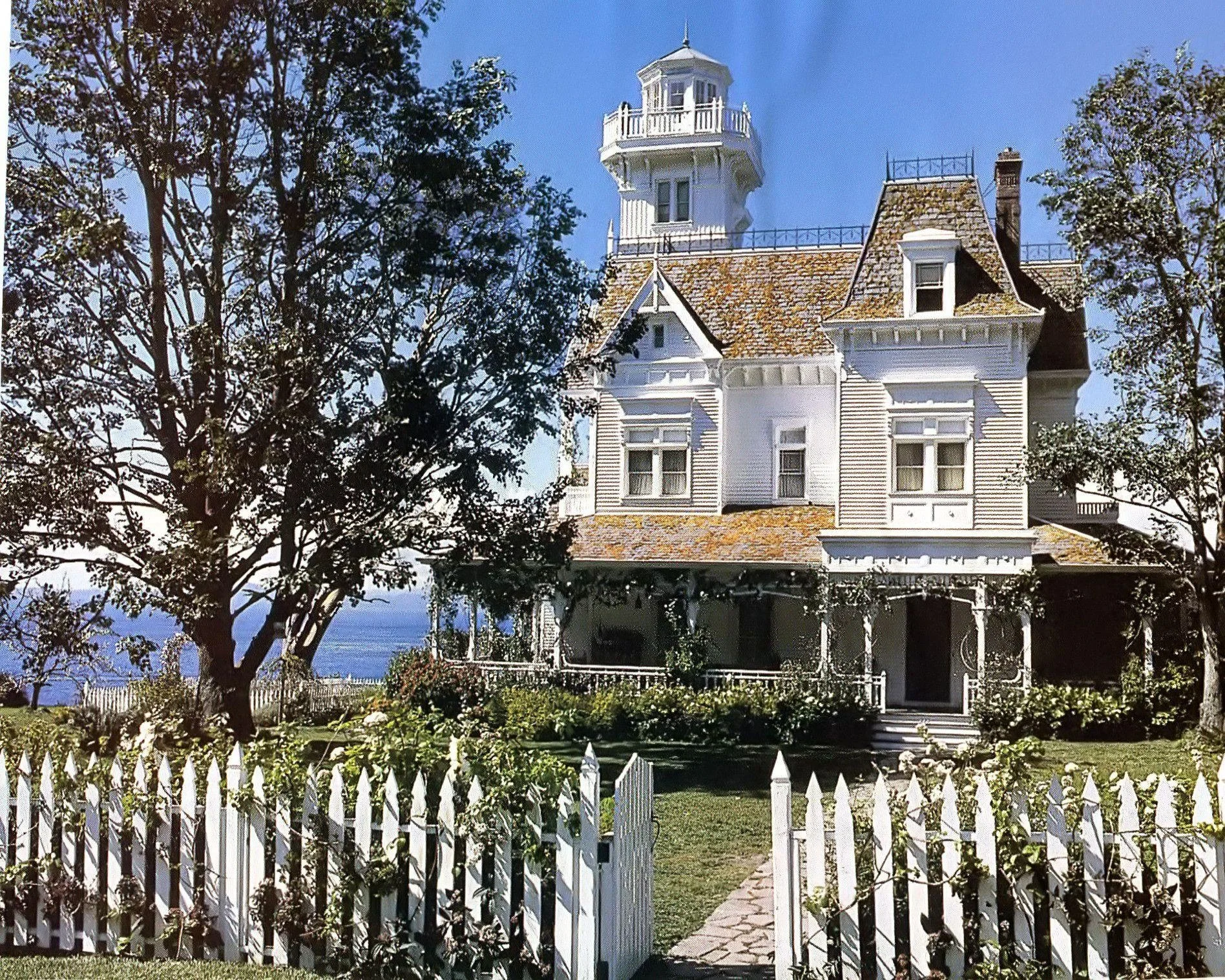 The Witch Came Home: Practical Magic and the Owens Women