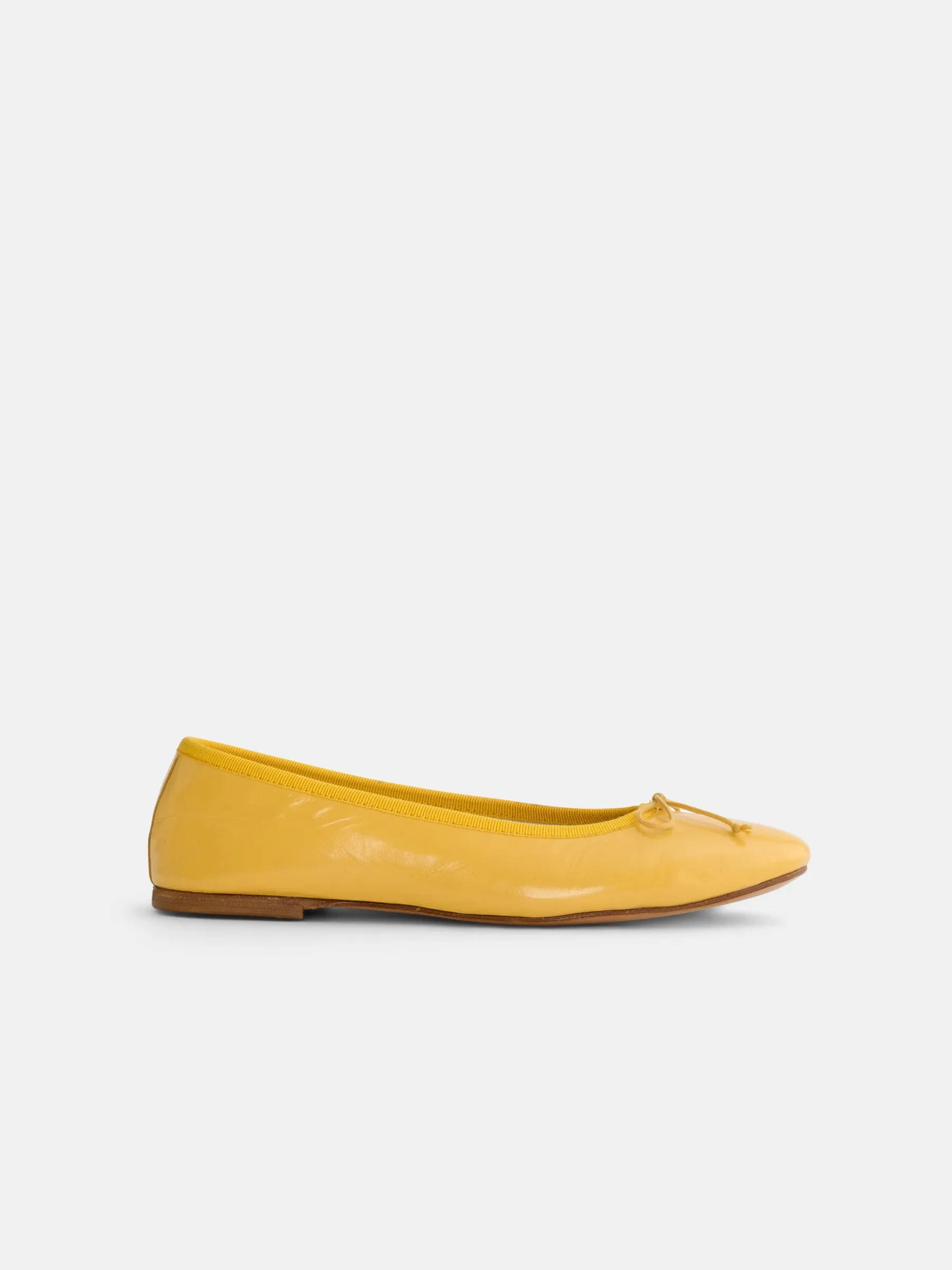 ALEX MILL YELLOW FLATS.webp