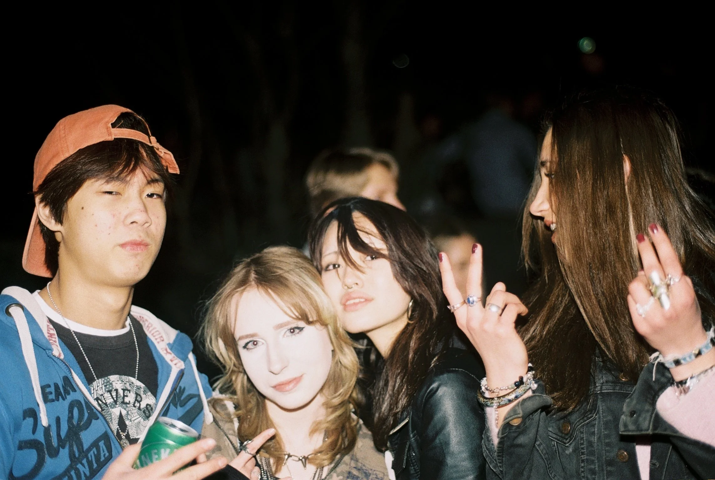 R1-07013-015A.JPG
