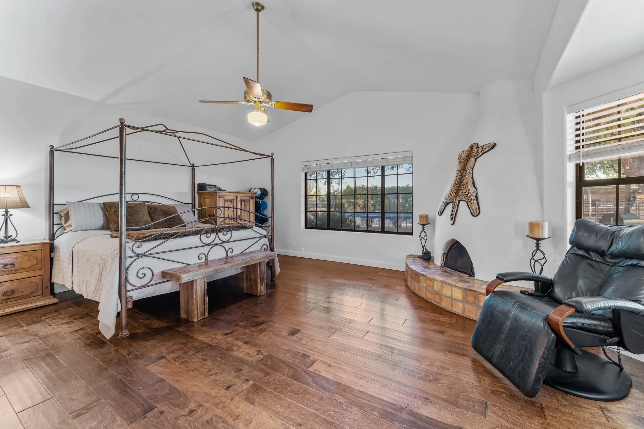 41-web-or-mls-2023-09-06 07.07.44-1.jpg