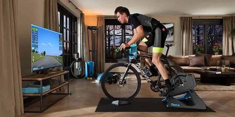 De la Route au Home-Trainer : Préparer son corps et son Matériel pour l'Intersaison à Genève