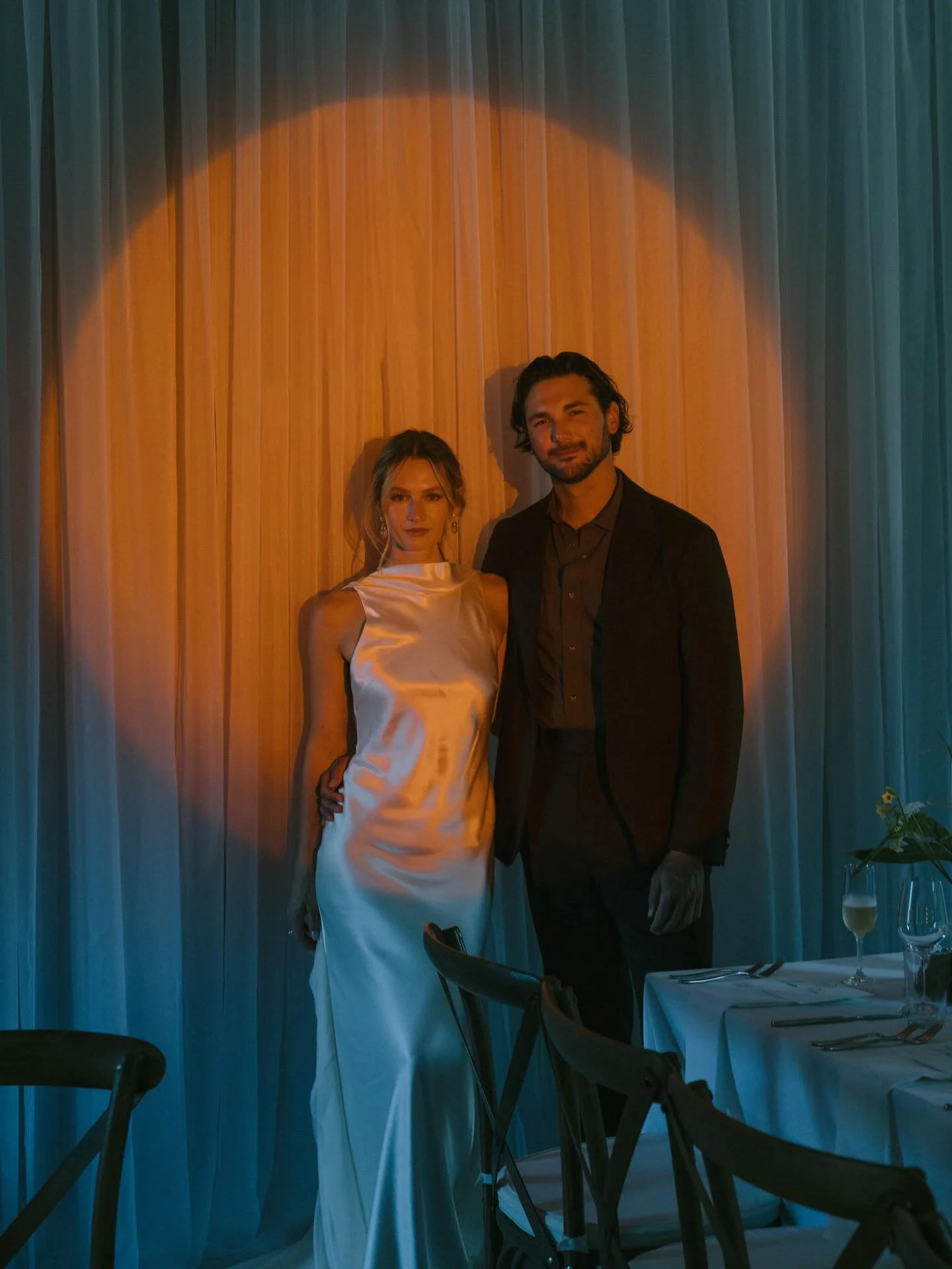 Two Moons &bull; Portraits with A + J

Photography @marcusjollyweddings
Venue @bullocklakefarm @bullocklakeweddings 
Florals @lostfieldstudio @flower.shepherd 
Decor &amp; Planning @parkplaceproductions
Coordination @miranda.berber @wholestoryevents
