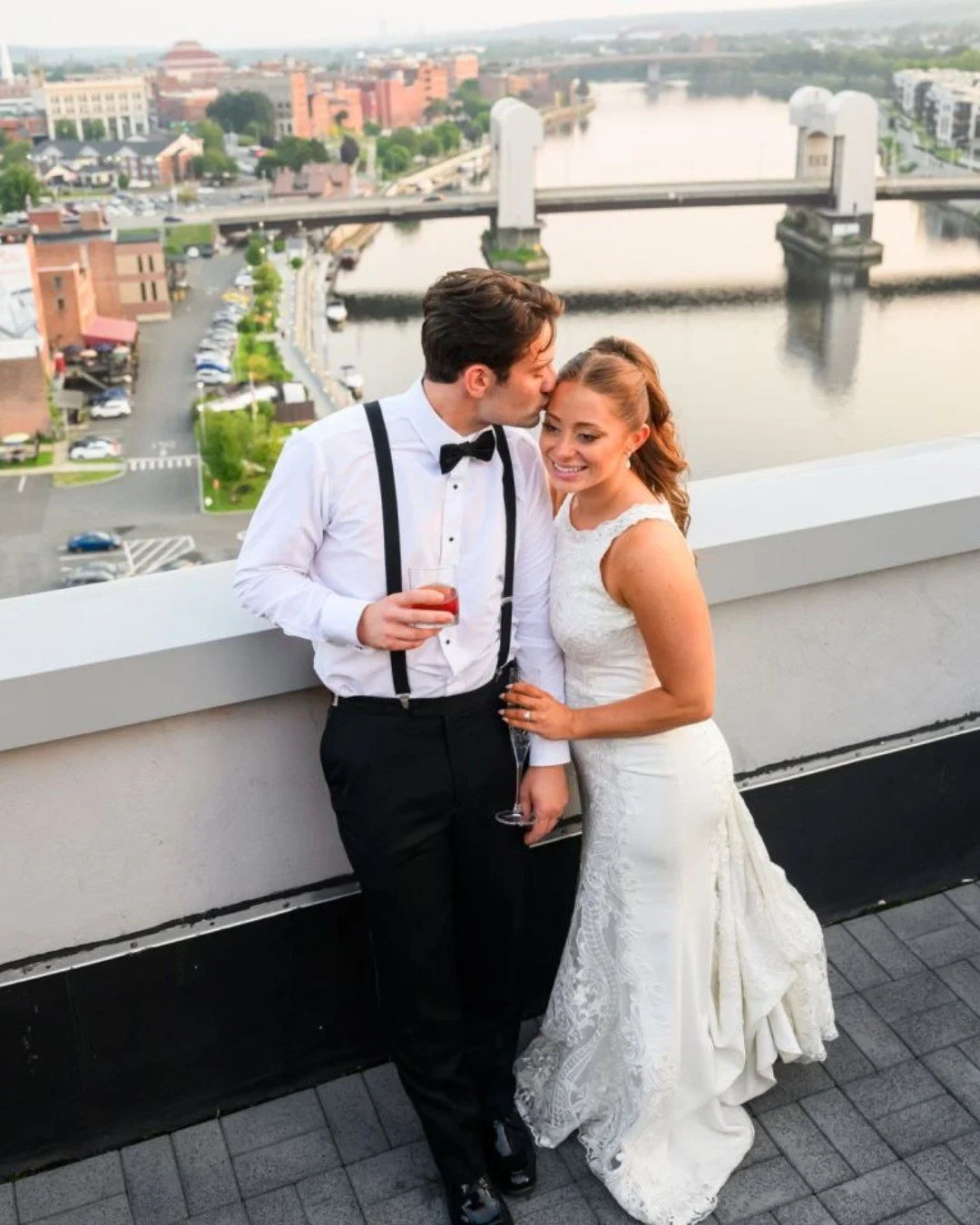 Did you know the 9th floor of the historic Hedley Building is home to @loft433 ?
This stunning event space offers:
Panoramic views of the Hudson River & downtown Troy 🌅
Floor-to-ceiling windows + rooftop terrace 🏙️
A perfect mix of history an