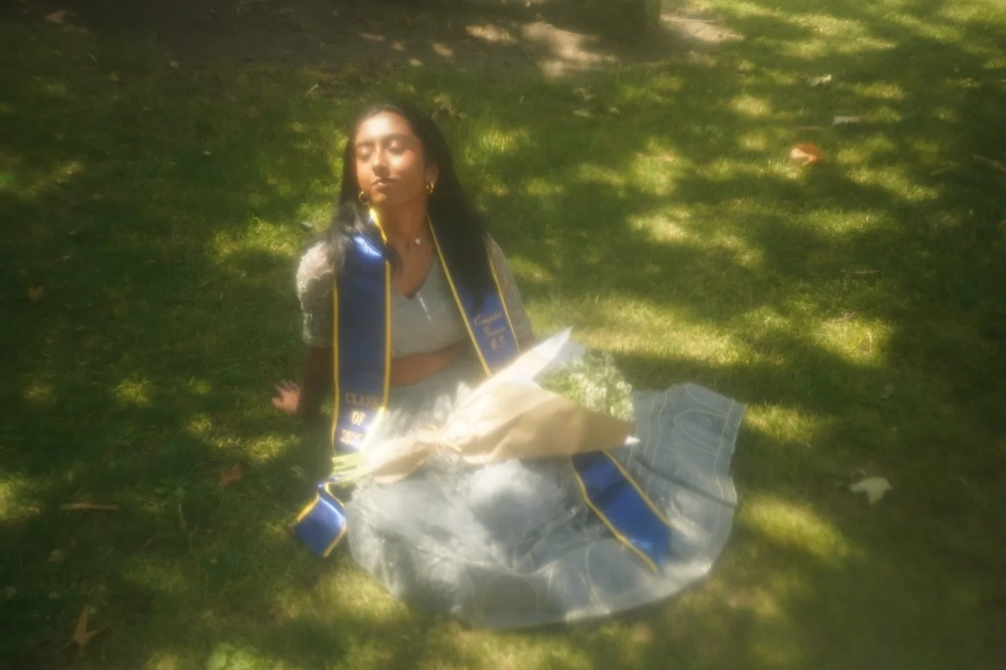 A couple shots of the lovely Urja from our graduation shoot back in May

UCLA, 5.31.2025

#graduationshoot #gradshoot #photographer #photography #uclagrad #graduationphotography #gradphotos