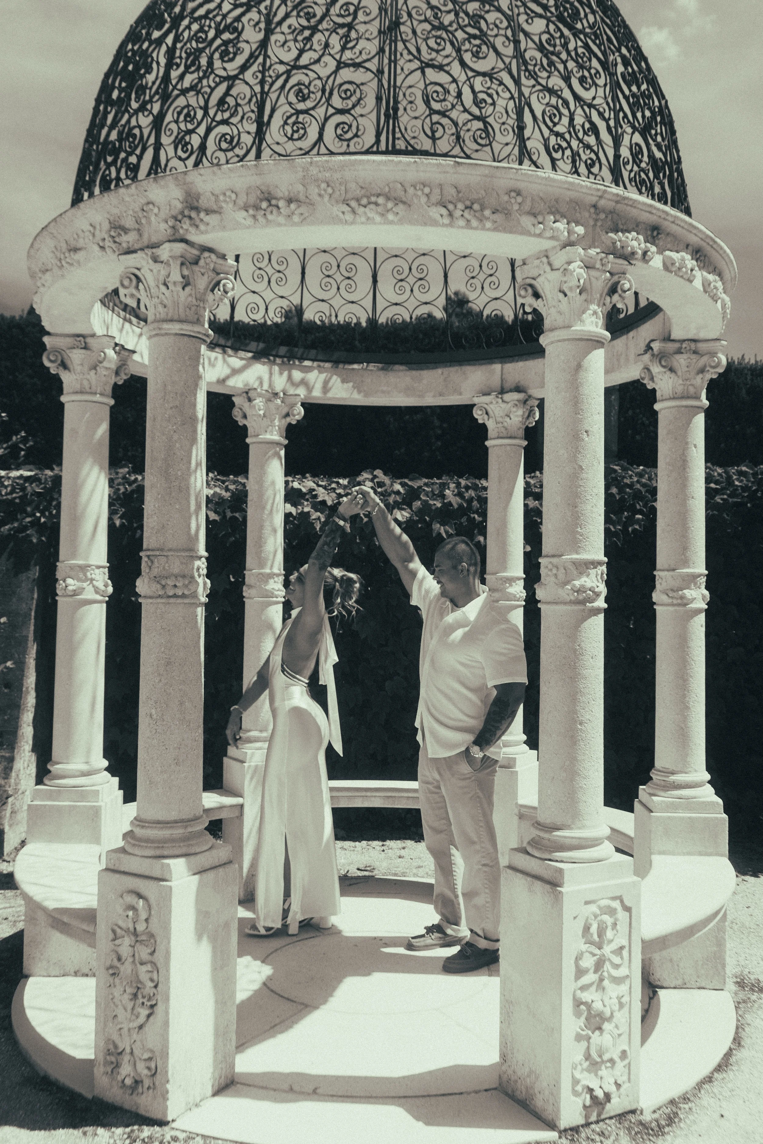 bella and nick engagement-108.jpg