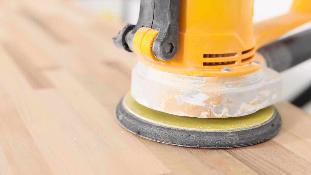 sanding wood floors​