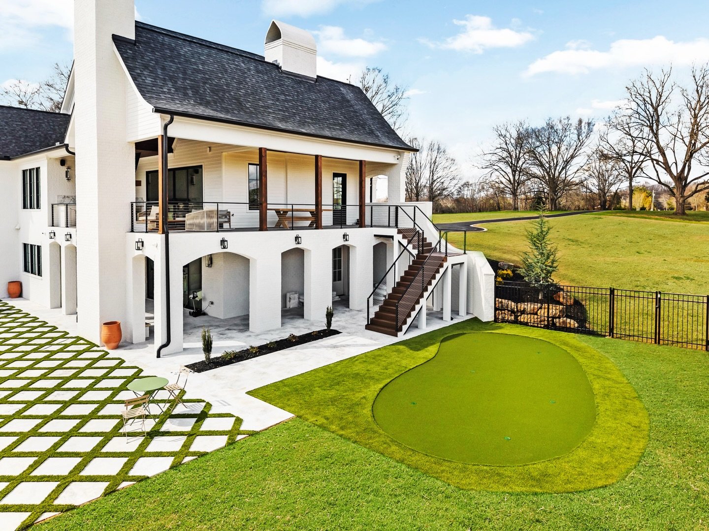 Built for living well&hellip; and dialing in your short game. ⛳️🏡

If you can dream it, we can build it. Call me.