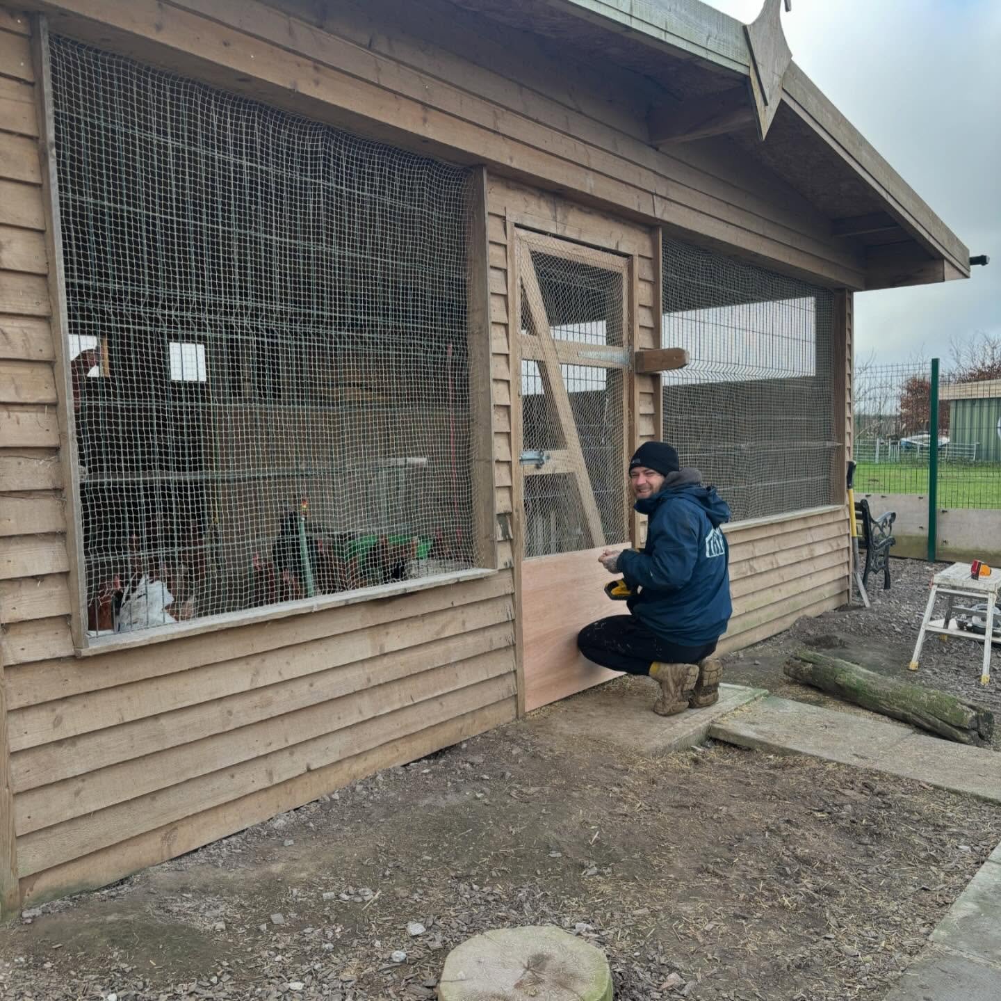 Good afternoon! We figured we should stop and check in as it&rsquo;s been a while, and give a little update on how things have been at the sanctuary this winter :)

The residents are all doing well and, with help from our new volunteers, we have a go