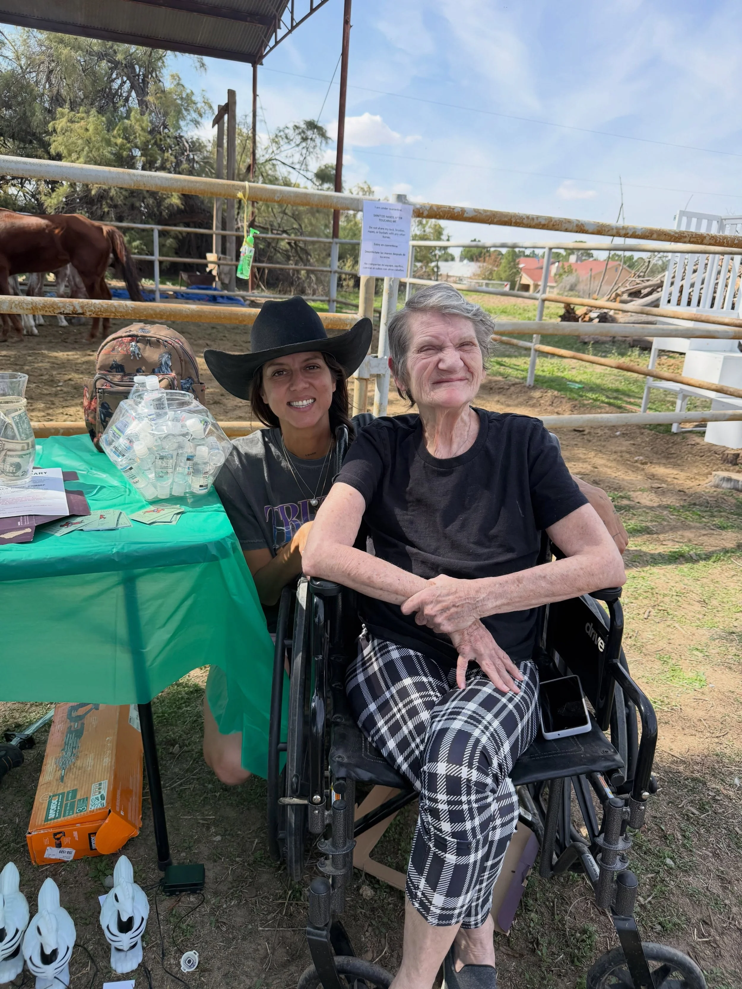 October 10 Farm Day. Wish I took more pics! Stole some from attendees &hearts;️