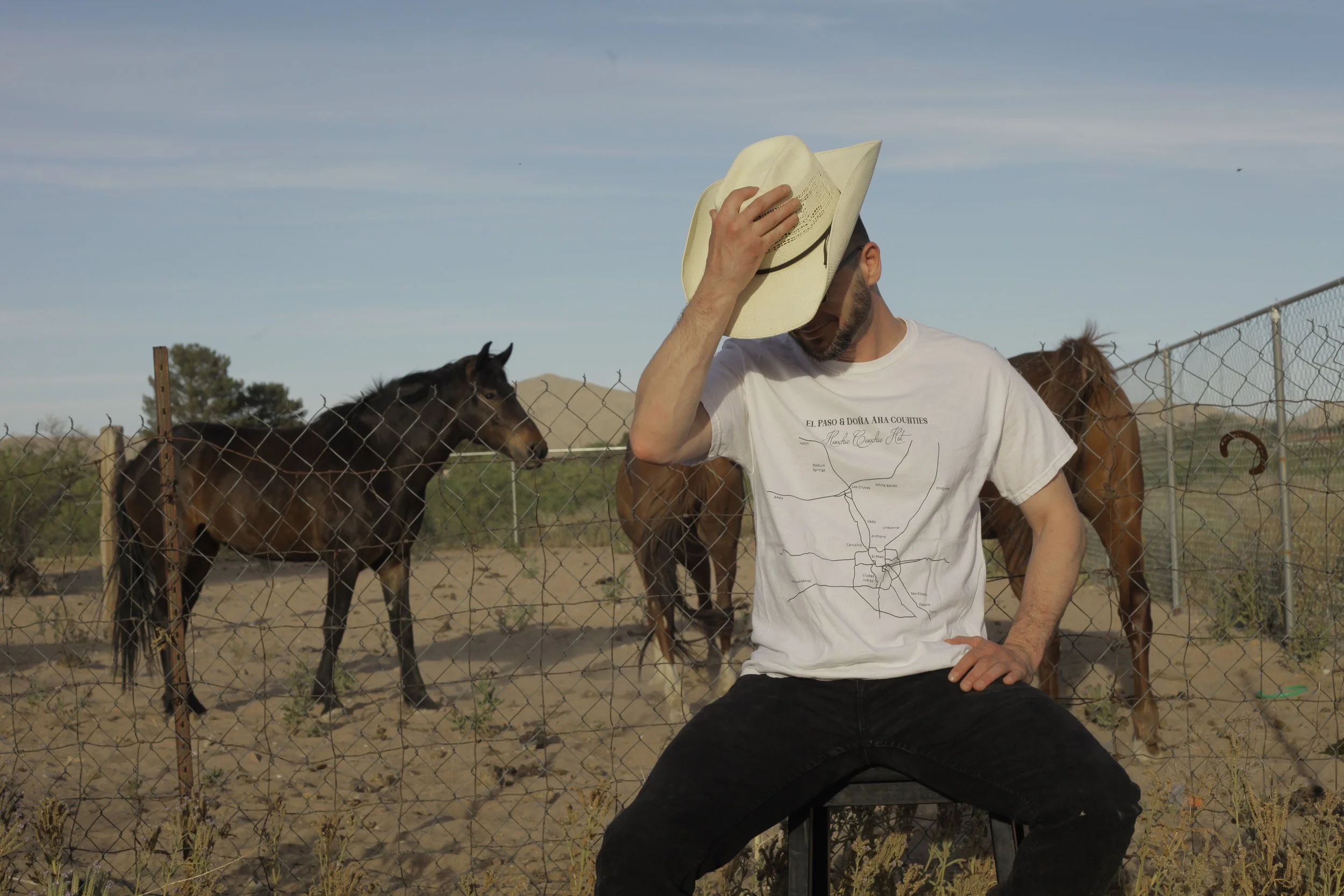 El Paso/Las Cruces hand drawn map t-shirt