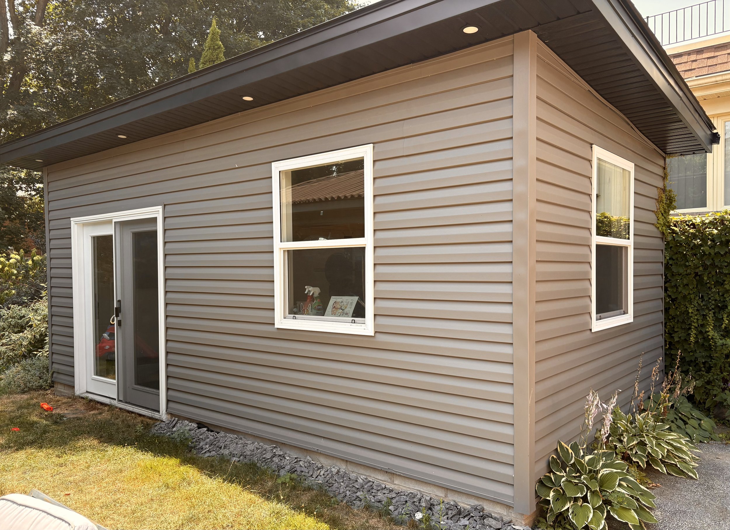 Front Grey Suite.jpg