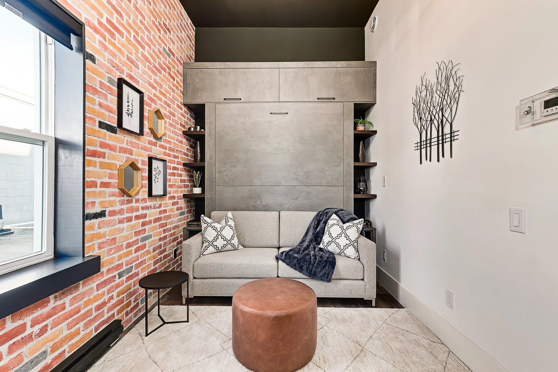 183-Brick-and-Beam-Airbnbs-Hurontario-Collingwood-interior-wide-angle-39699-WEB.jpg