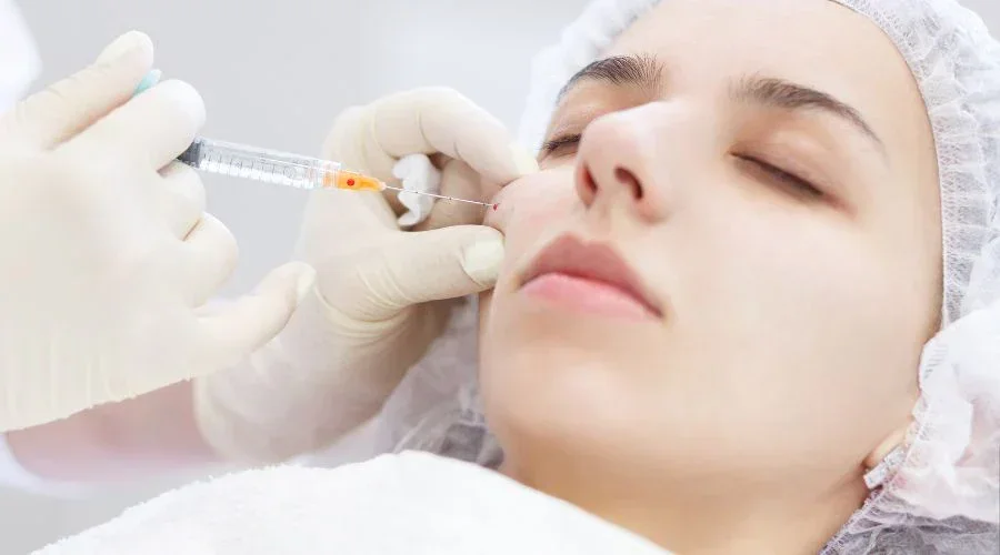 Is_Microcannula_the_Best_Option_for_Fillers_550d3fc3-0736-4b05-9271-93aff5f60aa2.webp
