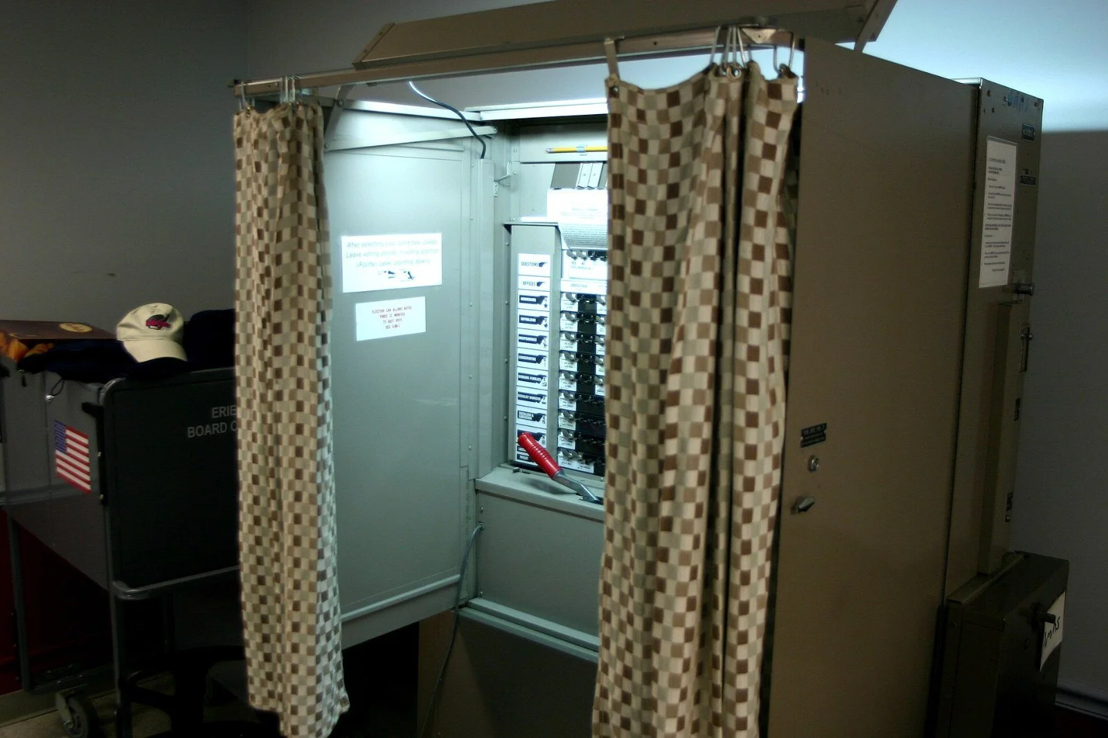 Early voting in Florida, explained: Required days, optional days and hours