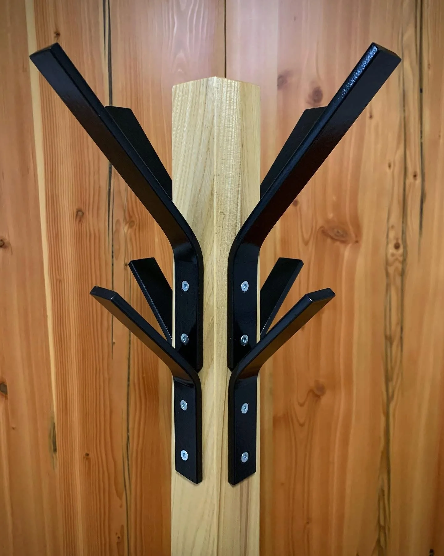 Coat Hanger 3.png