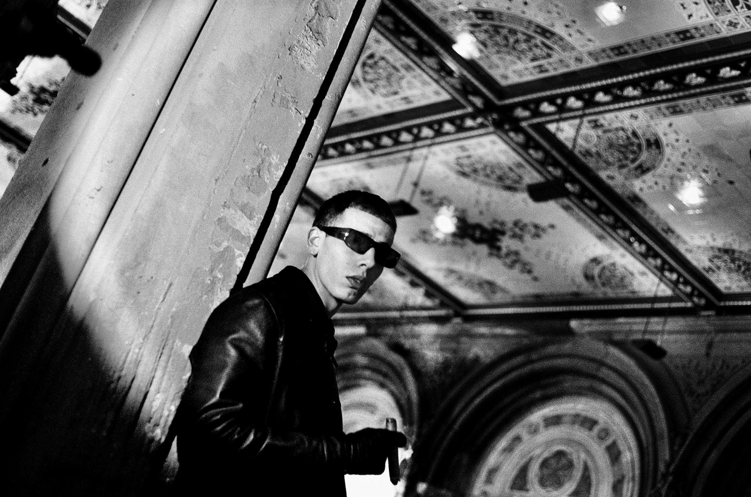 Khons Shoot Bethesda TerraceEXP - 9 of 12.png