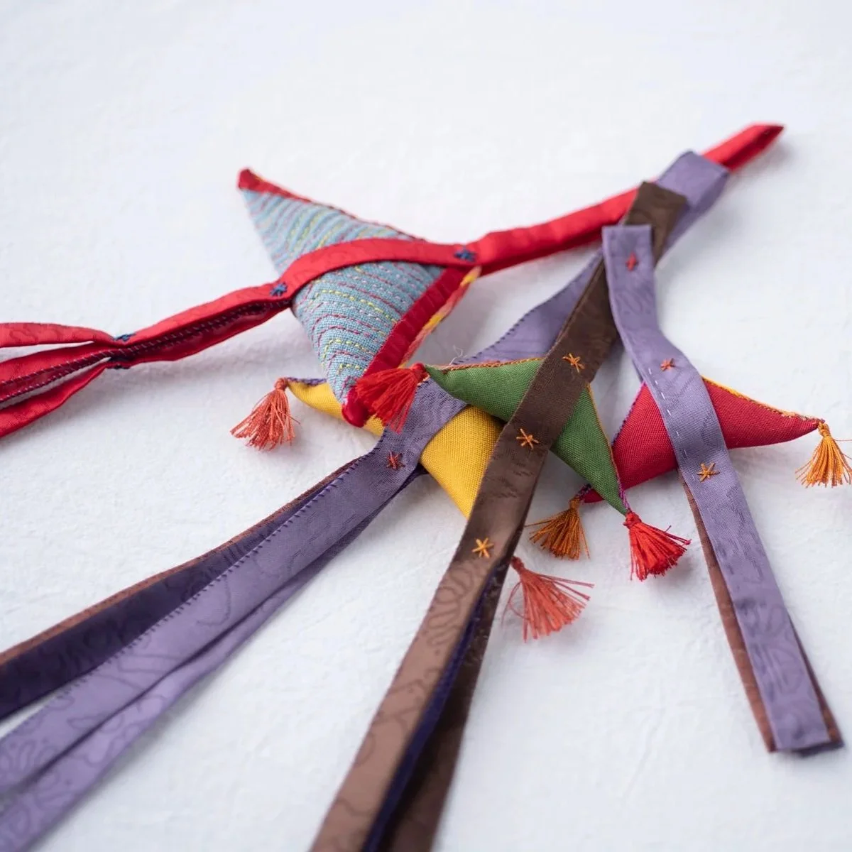 Goebul Norigae (good luck charm) Workshop 괴불 노리개