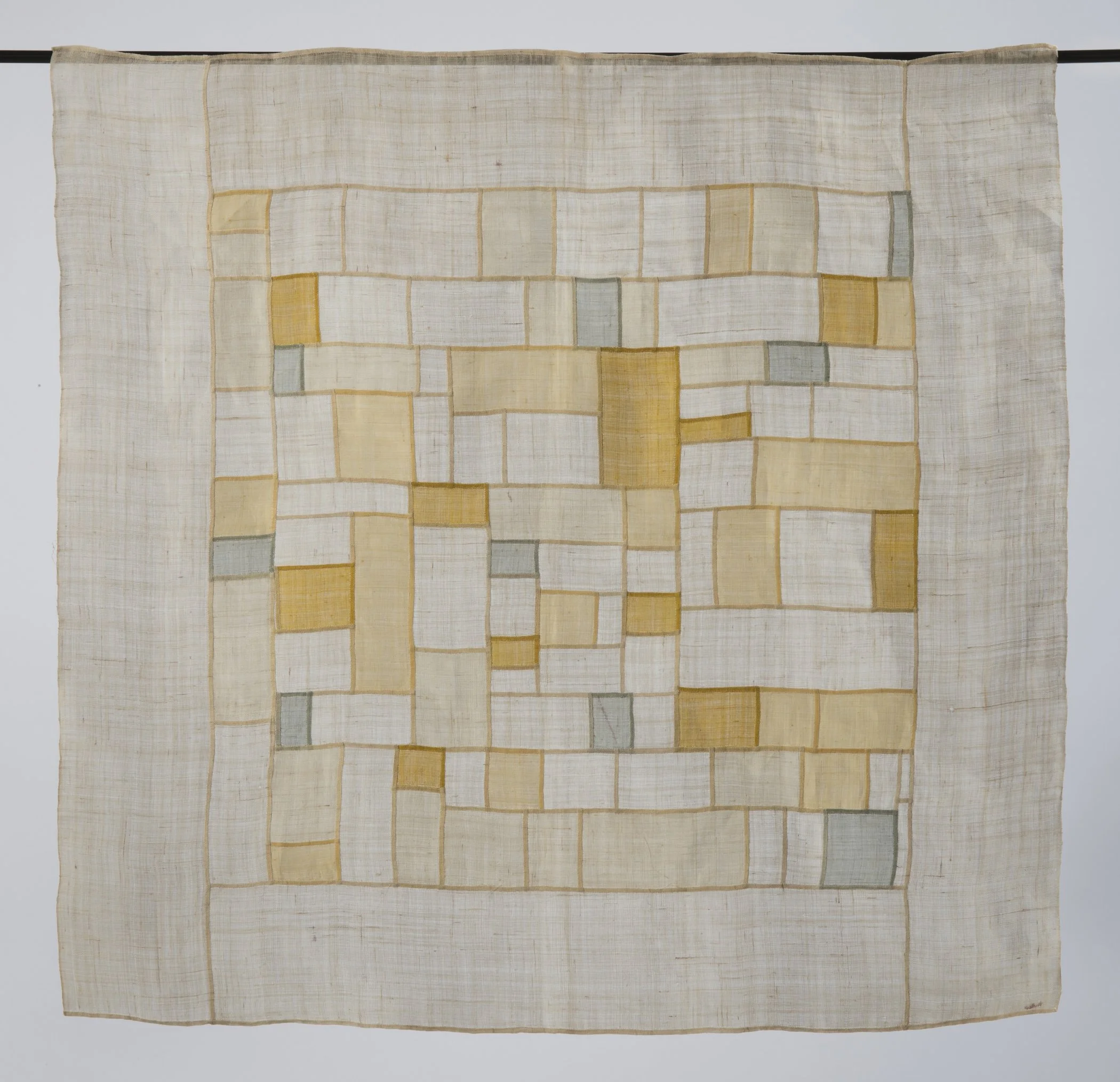 Mosi Jogakbo, 2014 | Mosi (ramie) | H 32 × W 33 inches
