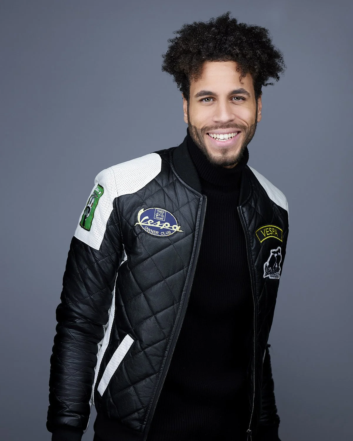 Authentica_DJ Bornemeier_Portland_DatingPhotos_04.jpg