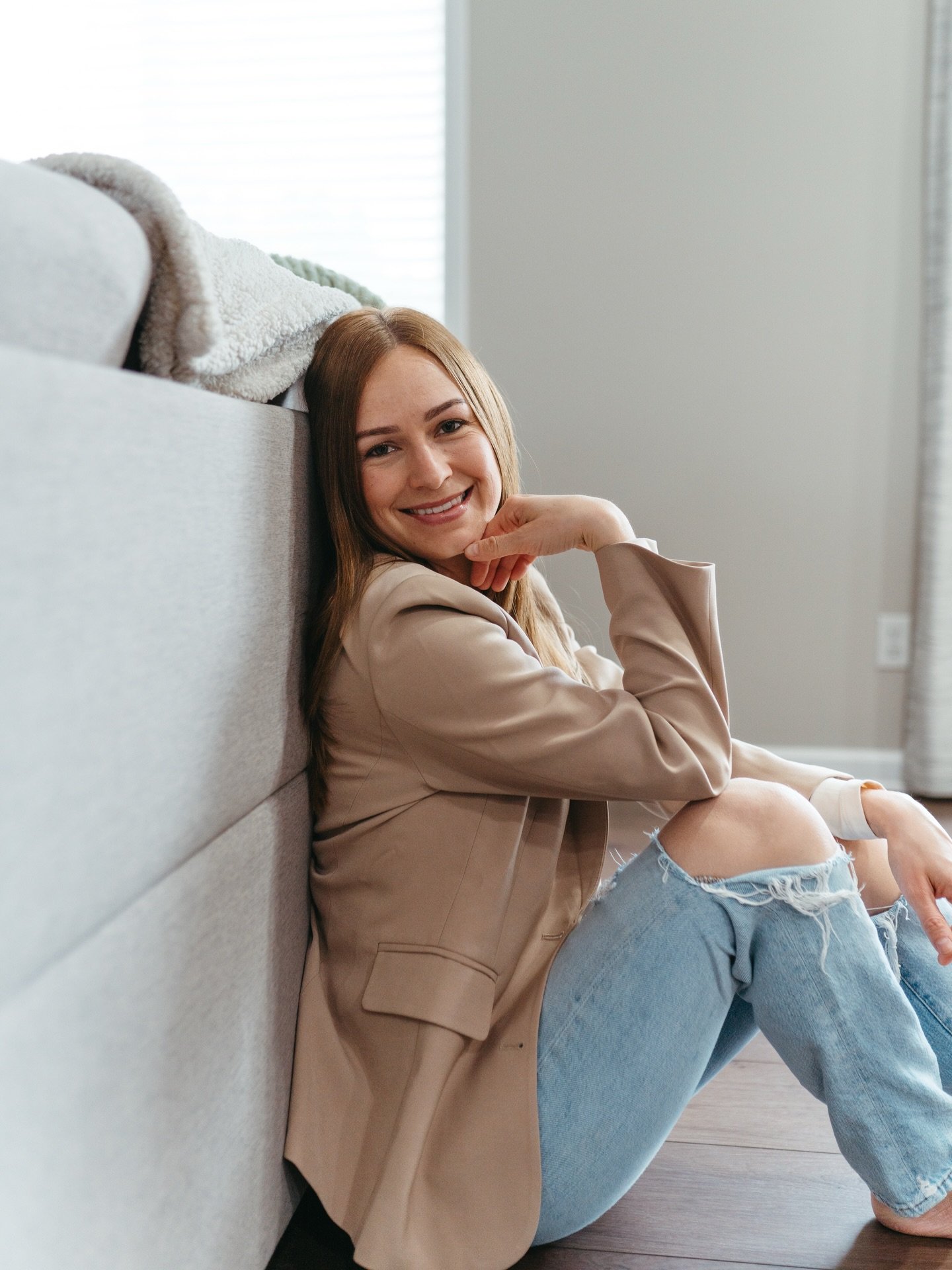 Hey there! I&rsquo;m Tatiana, founder of Nested Numbers. I'm a former tax accountant, and stay-at-home mom to two sweet girls who keep me busy and full of purpose every day.

I have a Bachelor&rsquo;s degree in Business Administration and Accounting 
