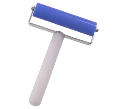 Bubble removal roller