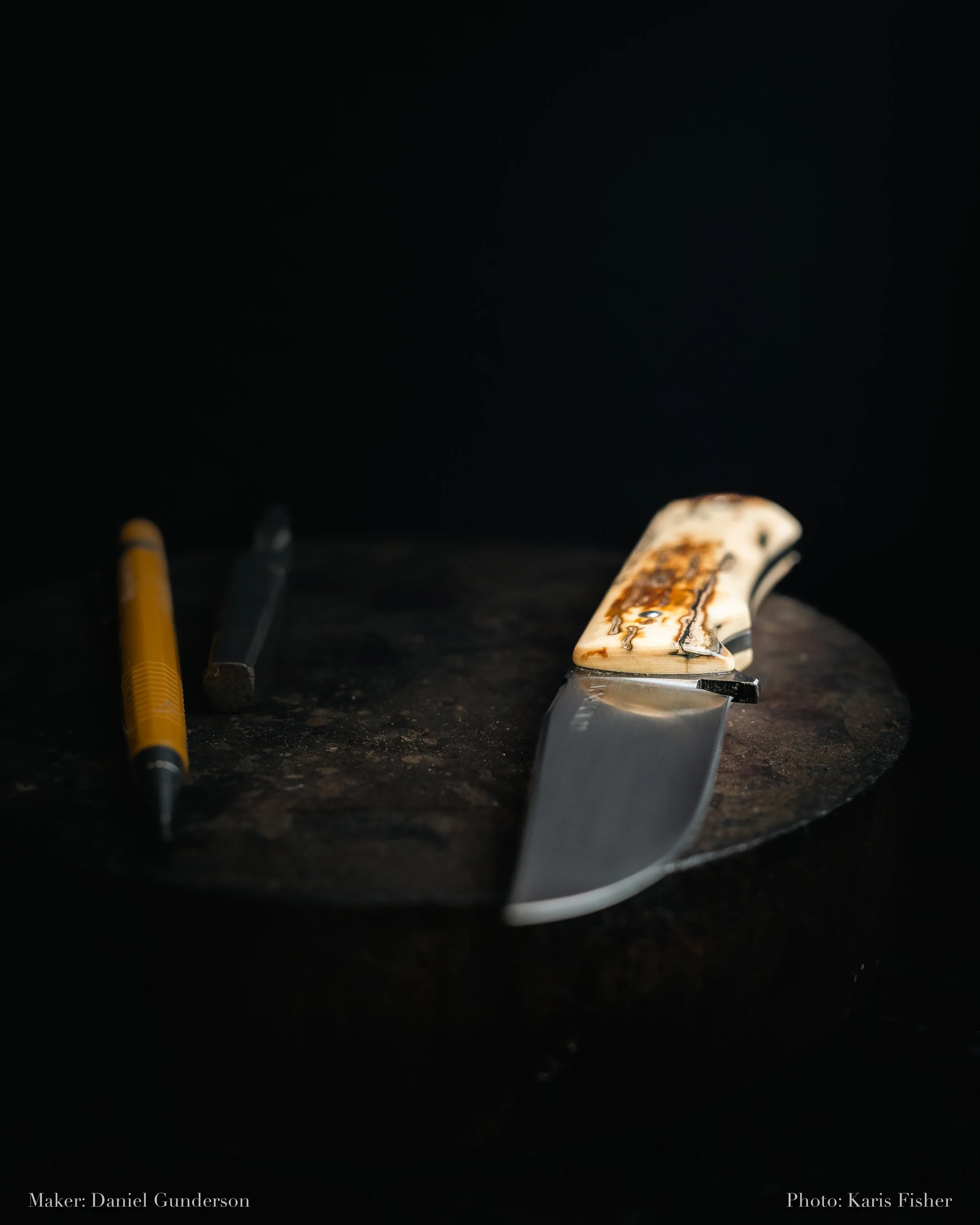 Daniel Gunderson
EDC
Small hunting knife
Ivory Handle
Mono steel blade