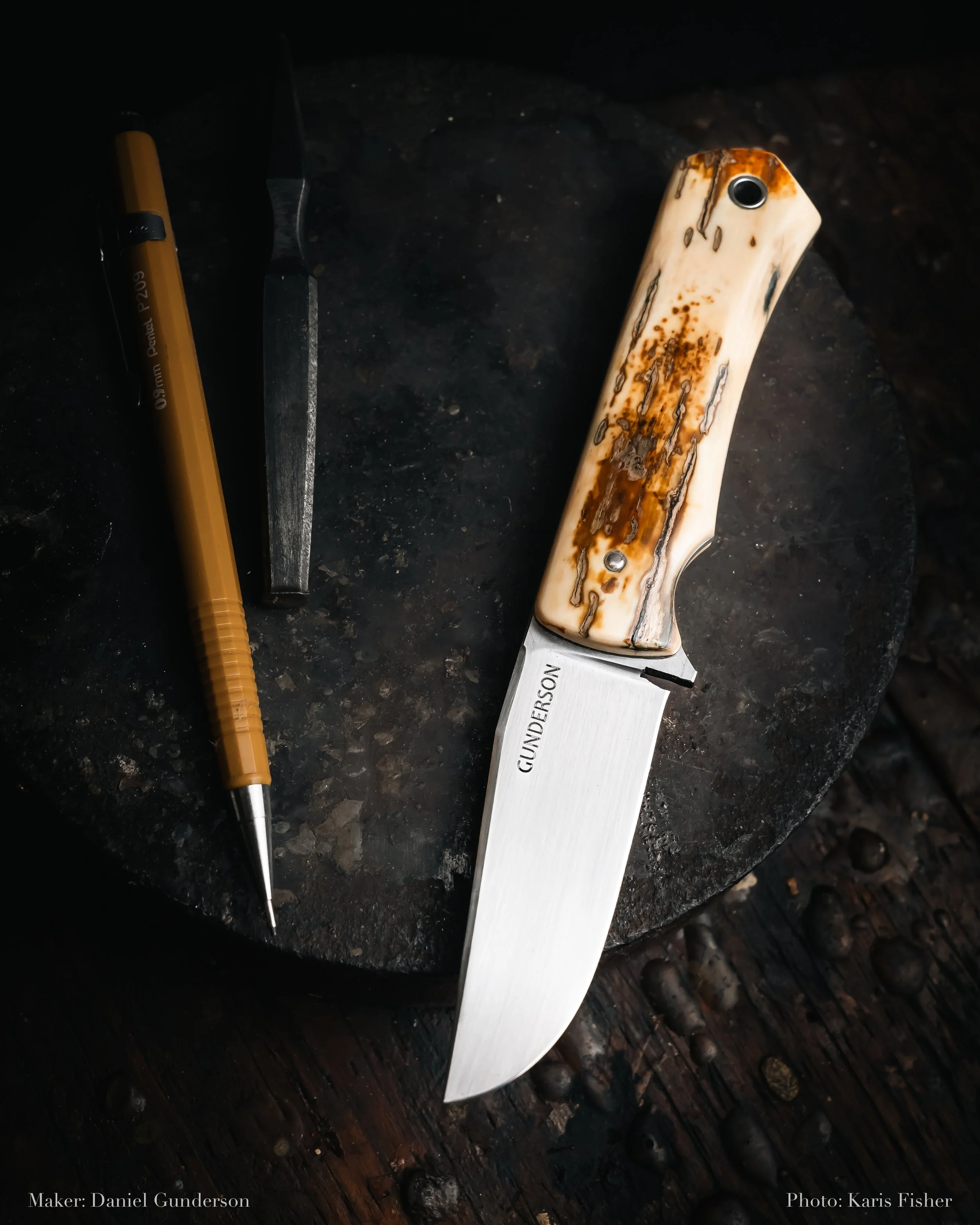 Daniel Gunderson
EDC
Small hunting knife
Ivory Handle
Mono steel blade