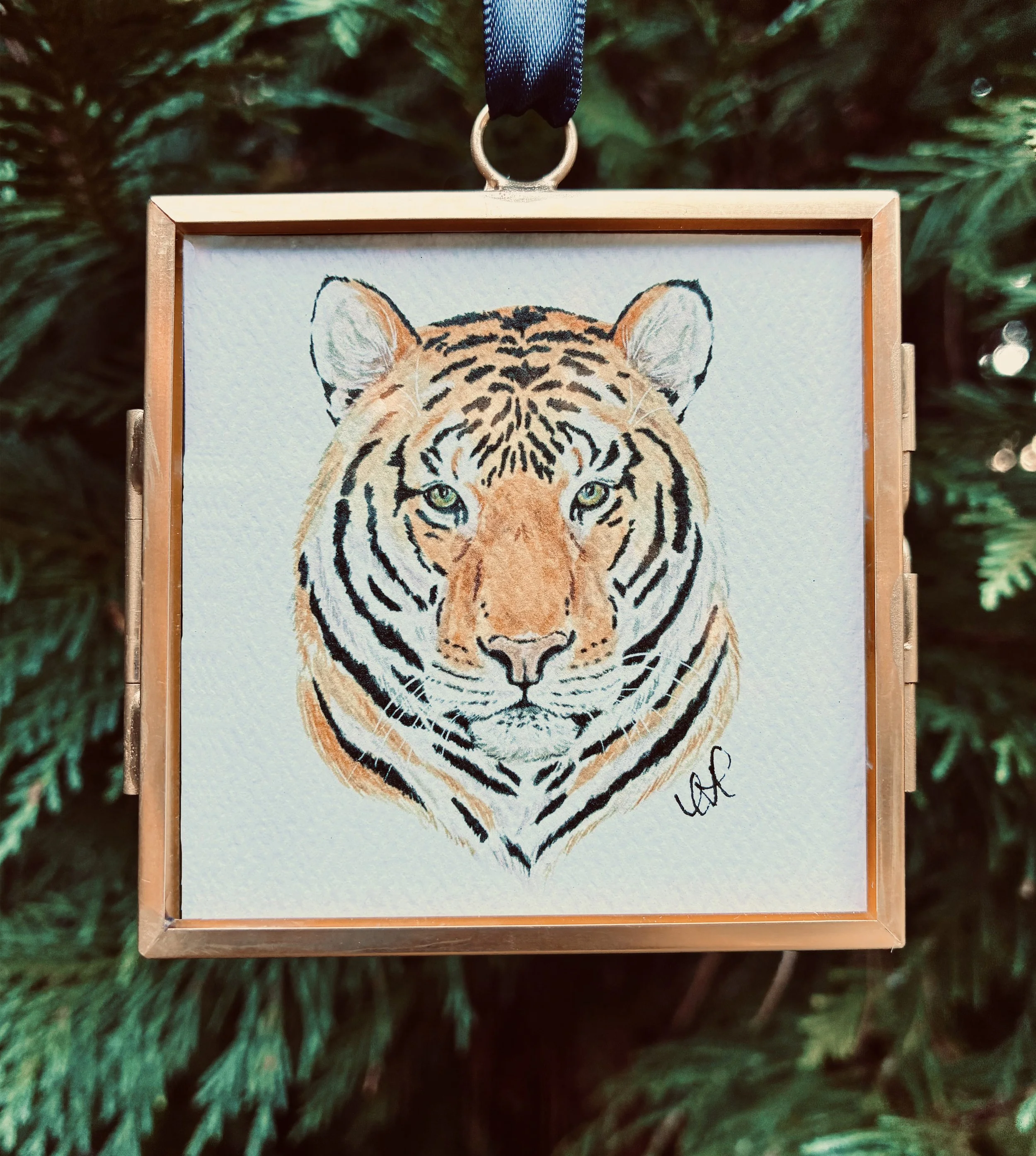 freya tiger ornament mockup-tree.jpg