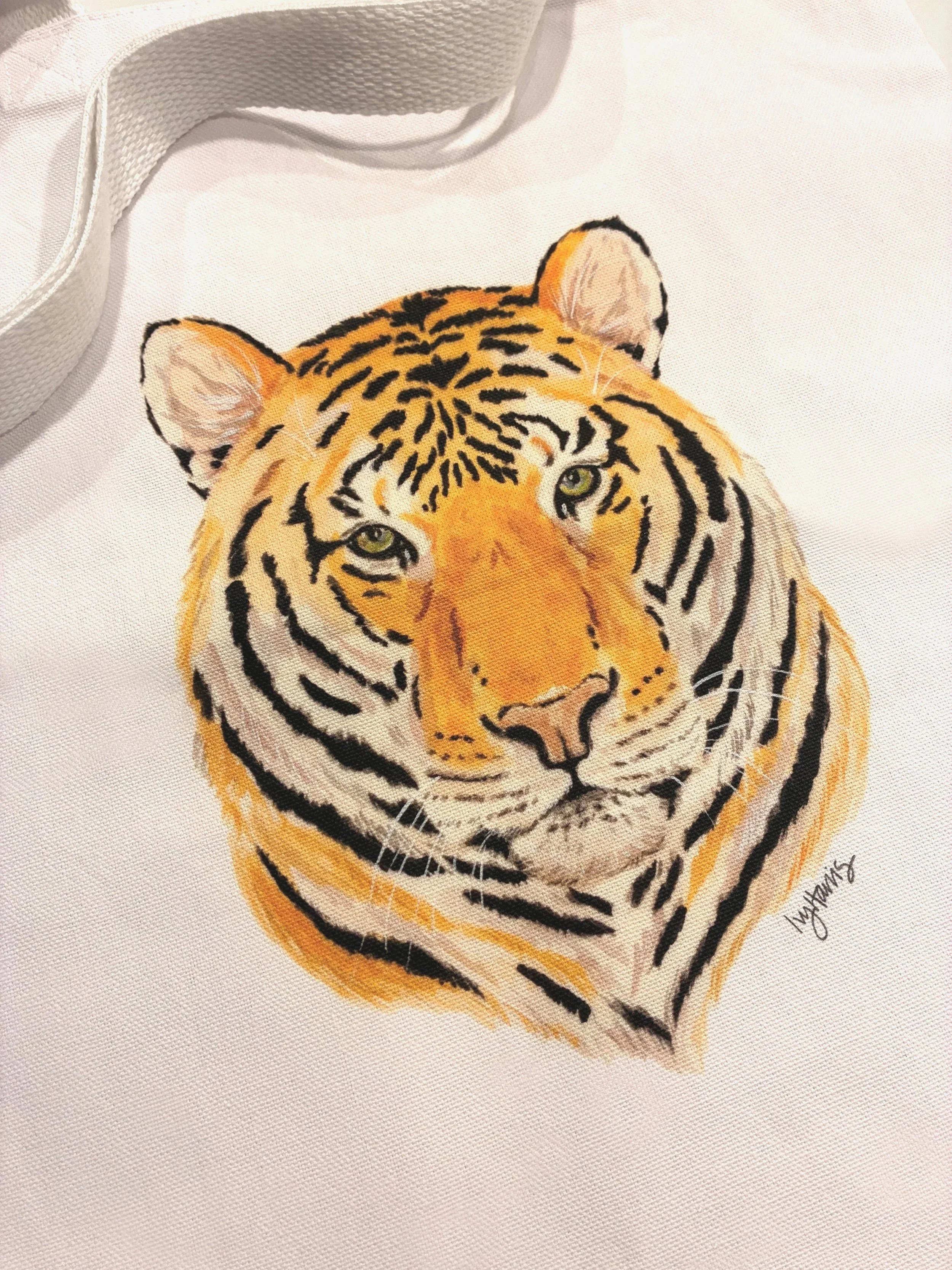 freya%2Btiger%2Btote%2Bmockup%2B2.jpg