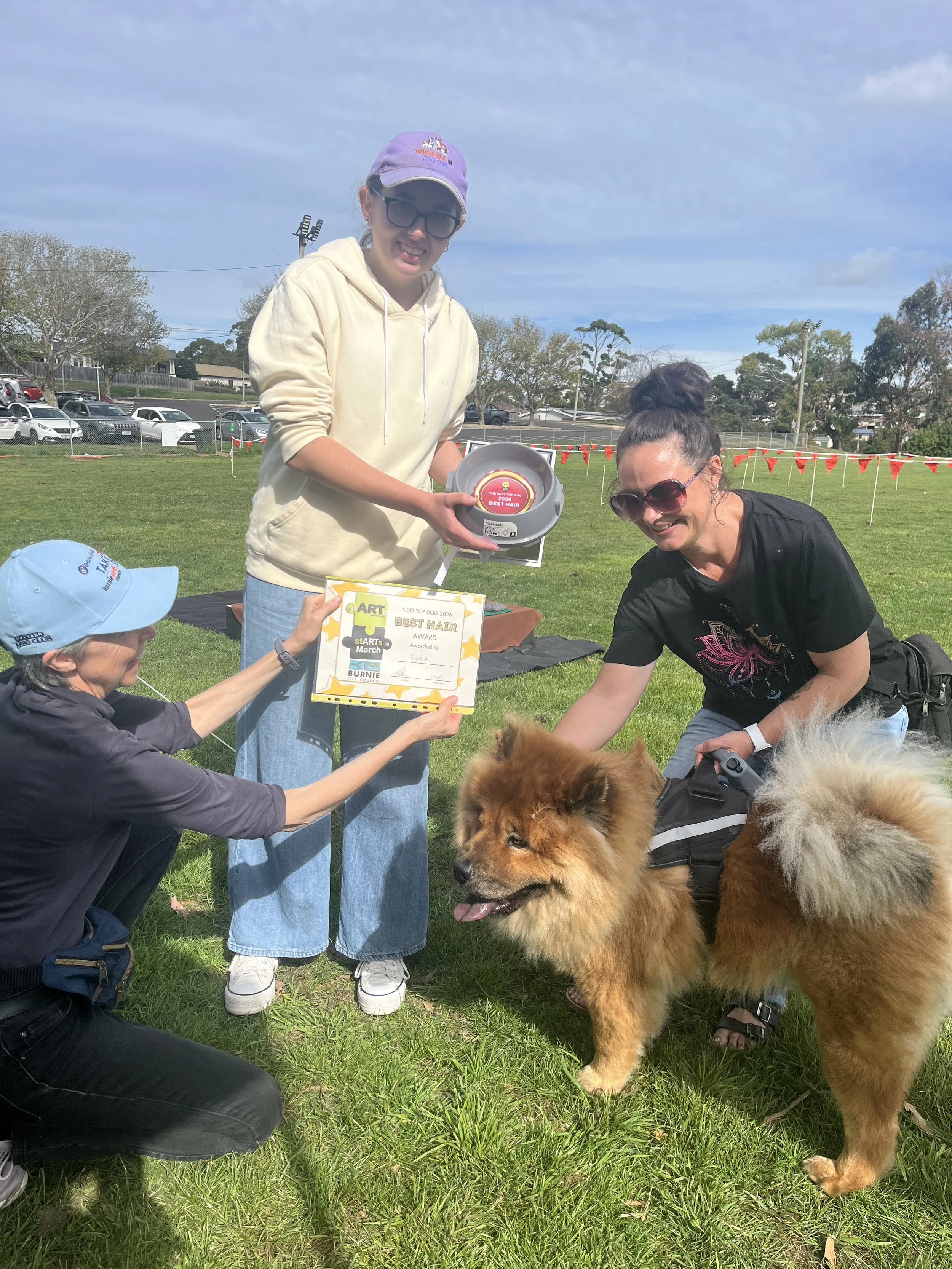 Simba receives their 'Best Hair' Award.jpeg