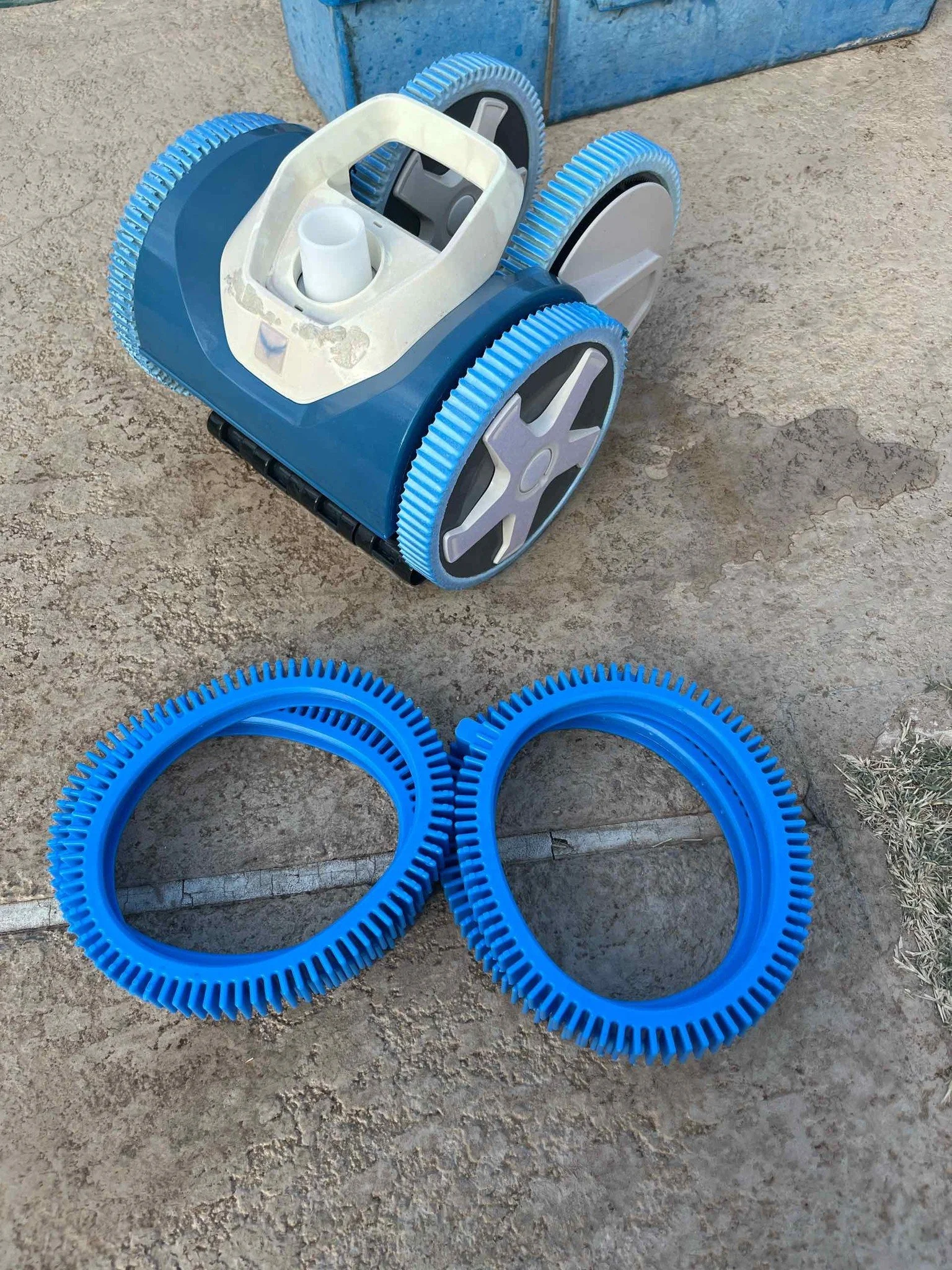 Part of proper weekly service isn&rsquo;t just cleaning &mdash; it&rsquo;s inspecting.

These cleaner tires were worn down and starting to lose traction. Replacing small parts like this keeps your cleaner running efficiently and prevents bigger probl