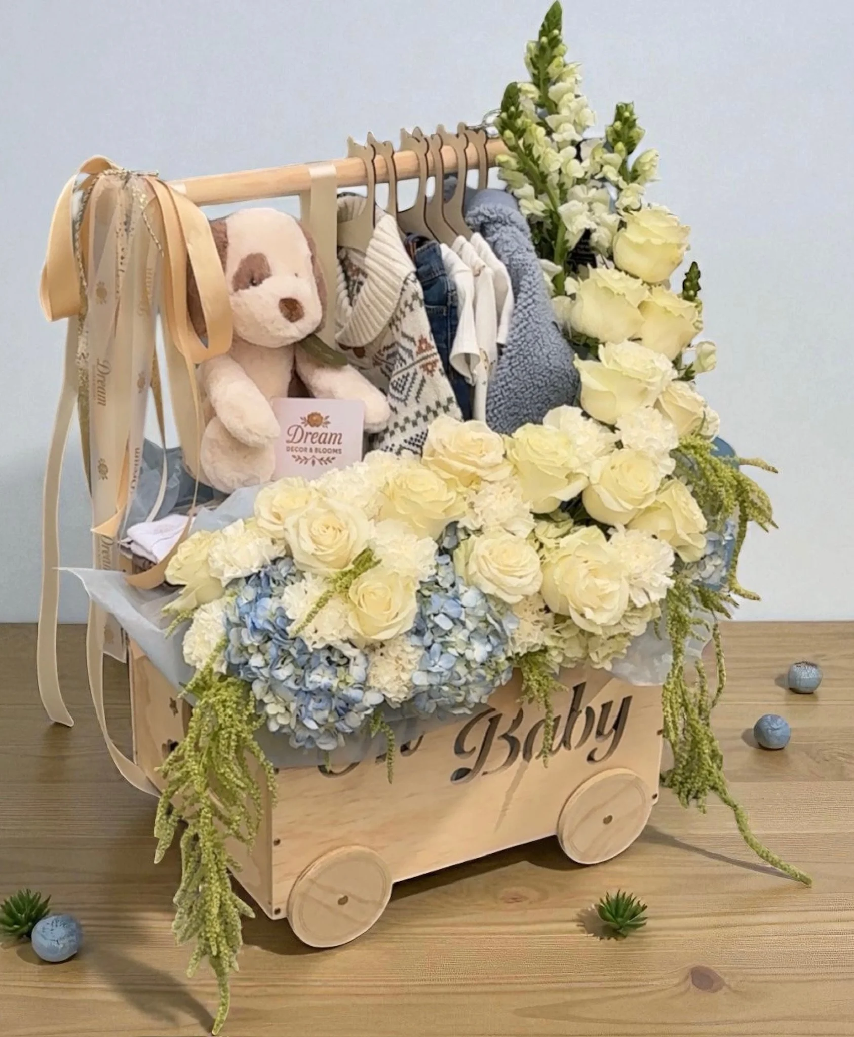 Baby Shower Gift Basket. 