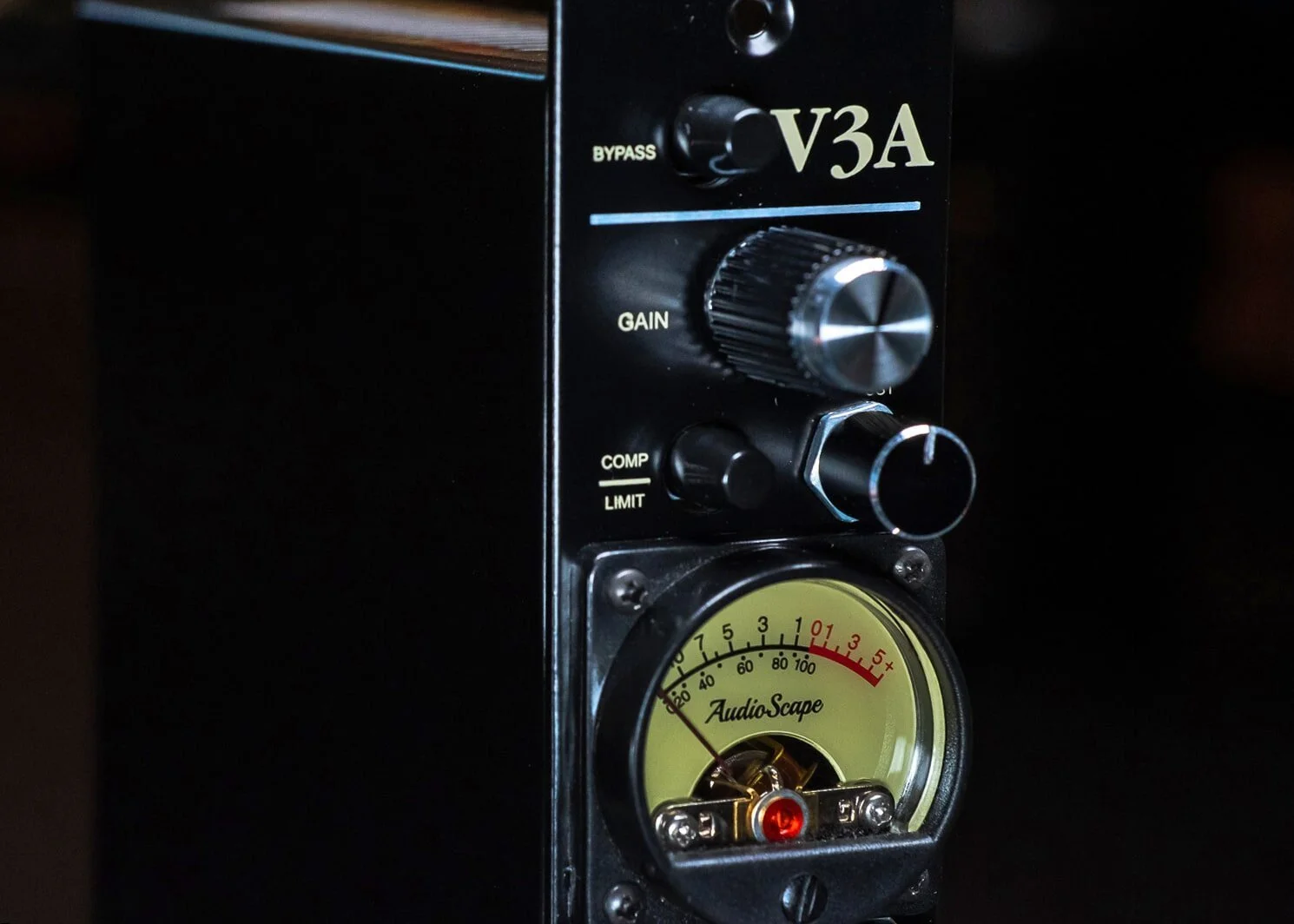 V3A-FE11.jpg