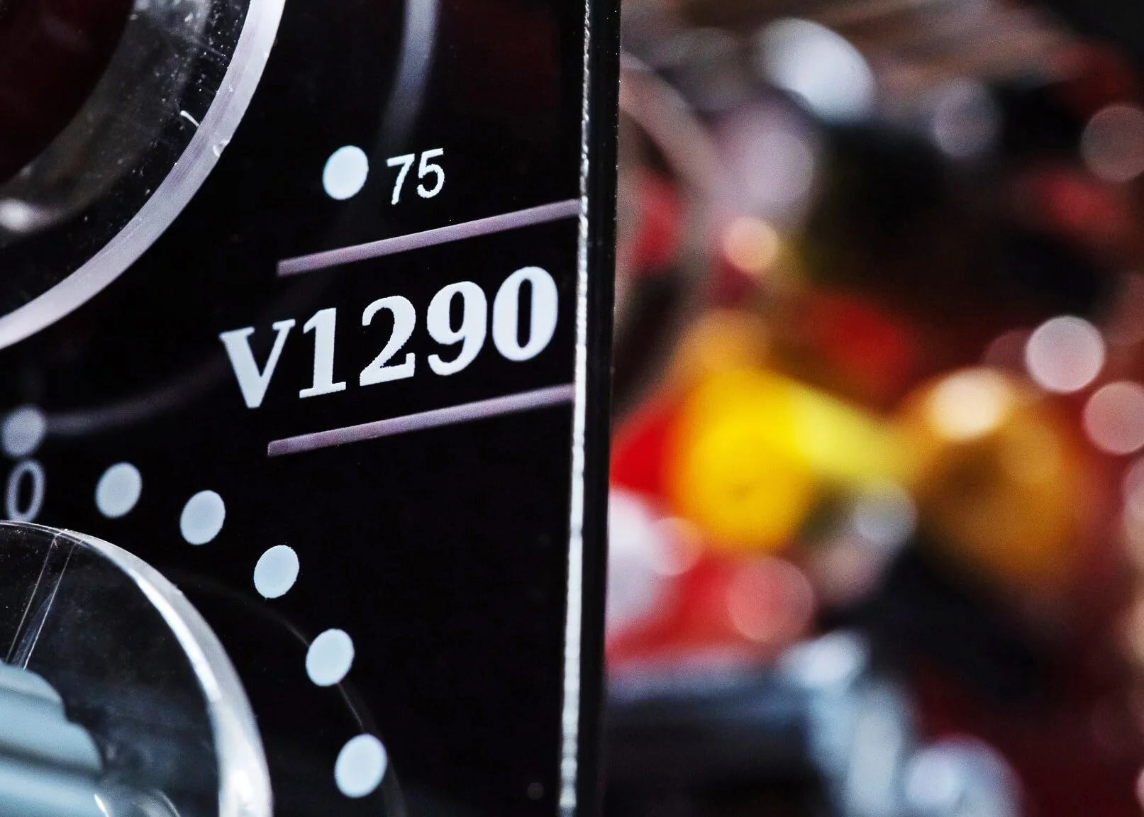 V1290-FE09.jpg