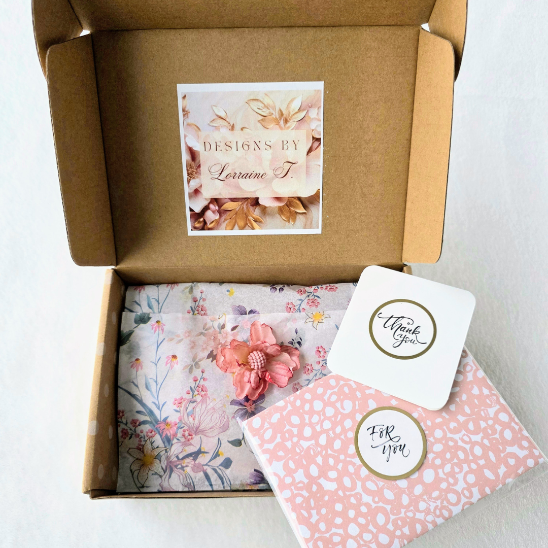 Pink Abstract Note Card and Pink Envelope Packaging.png